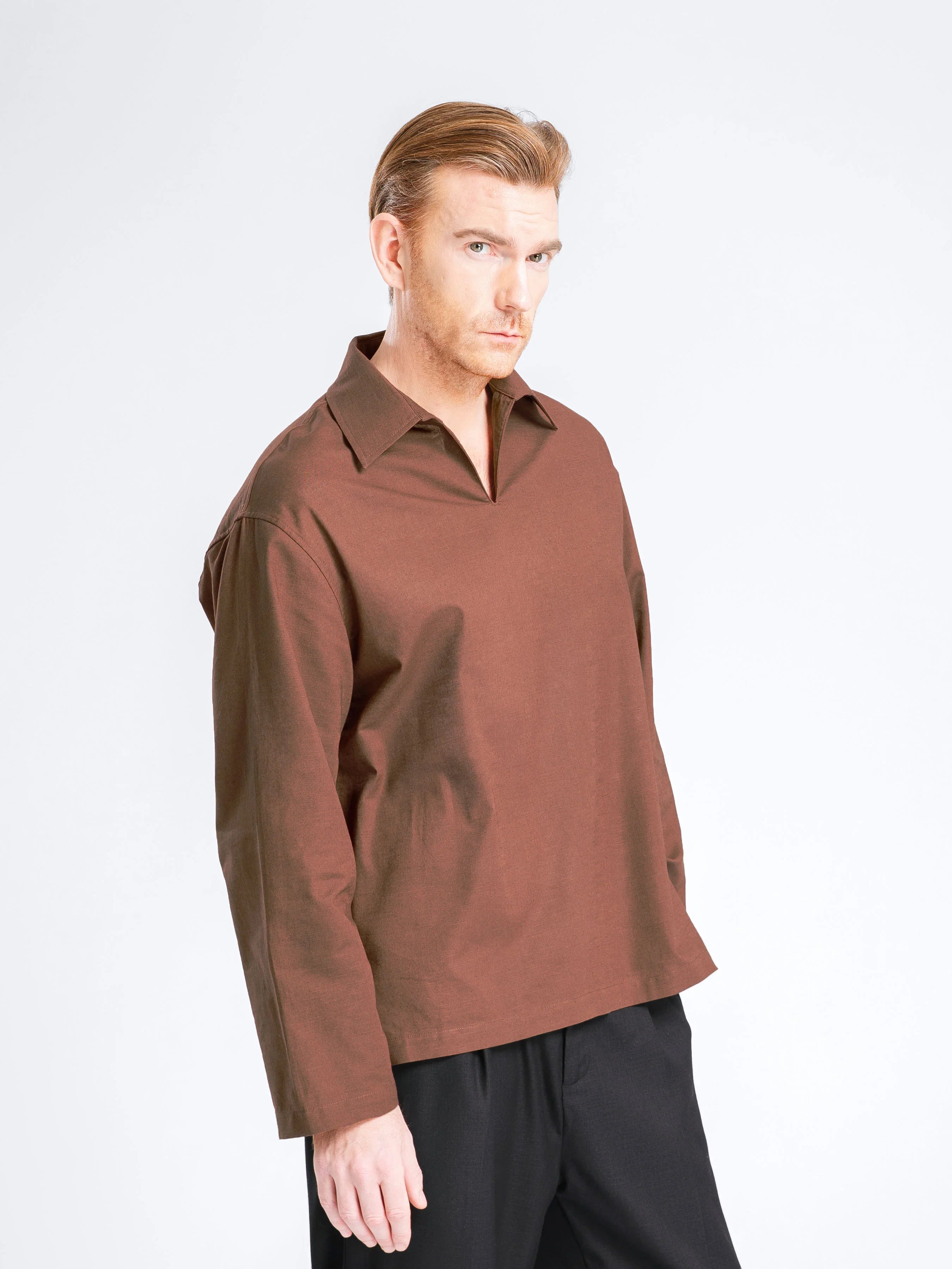 ArisShirtCoffee_VareuseCollar_5_3cbcfe83-5d9a-4608-a8b3-caff92e02974 - Zeve