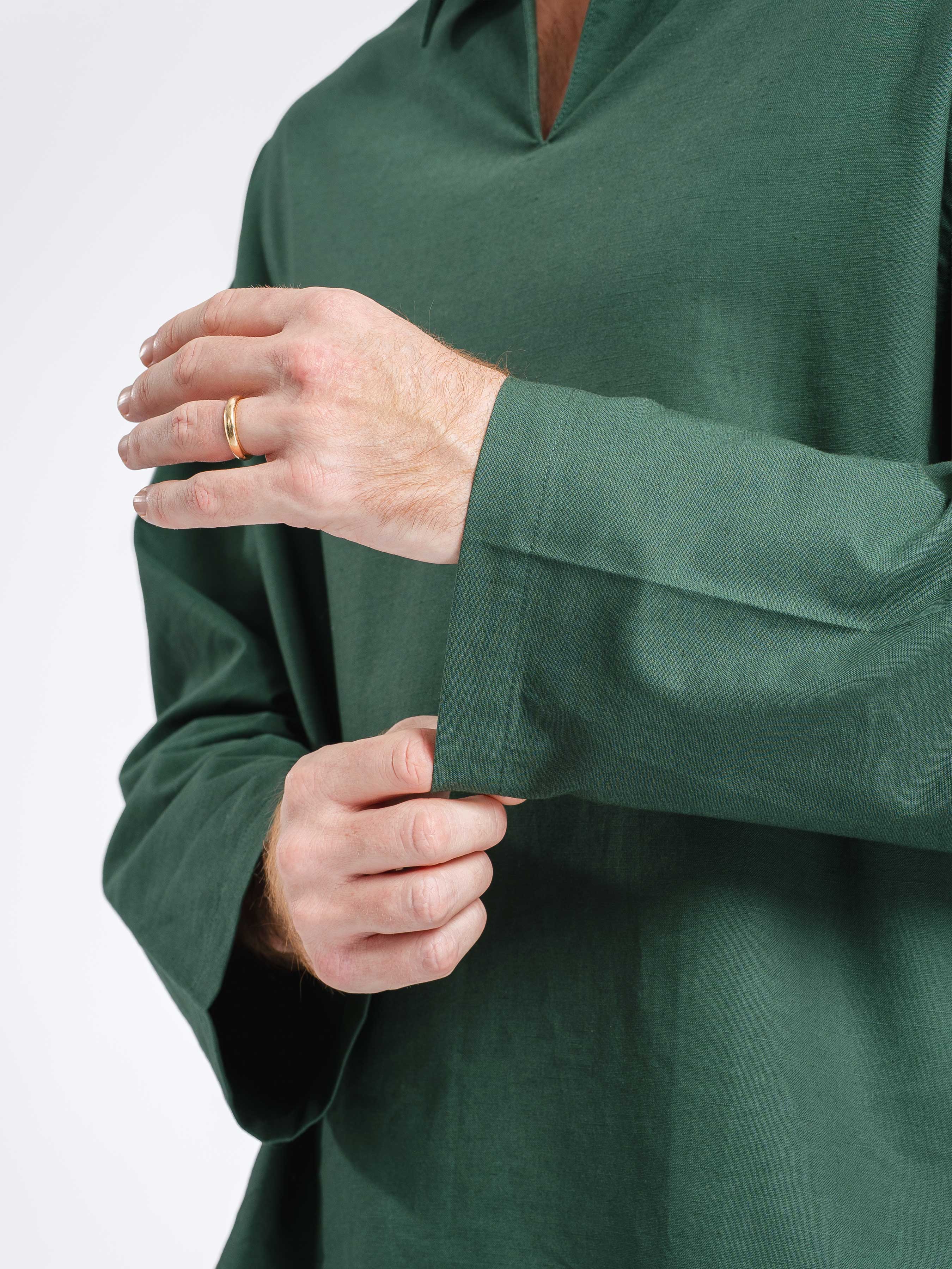 ArisShirtGreen_VareuseCollar_6_0c0a50ad-b400-41f4-9a81-1e10069d252c - Zeve