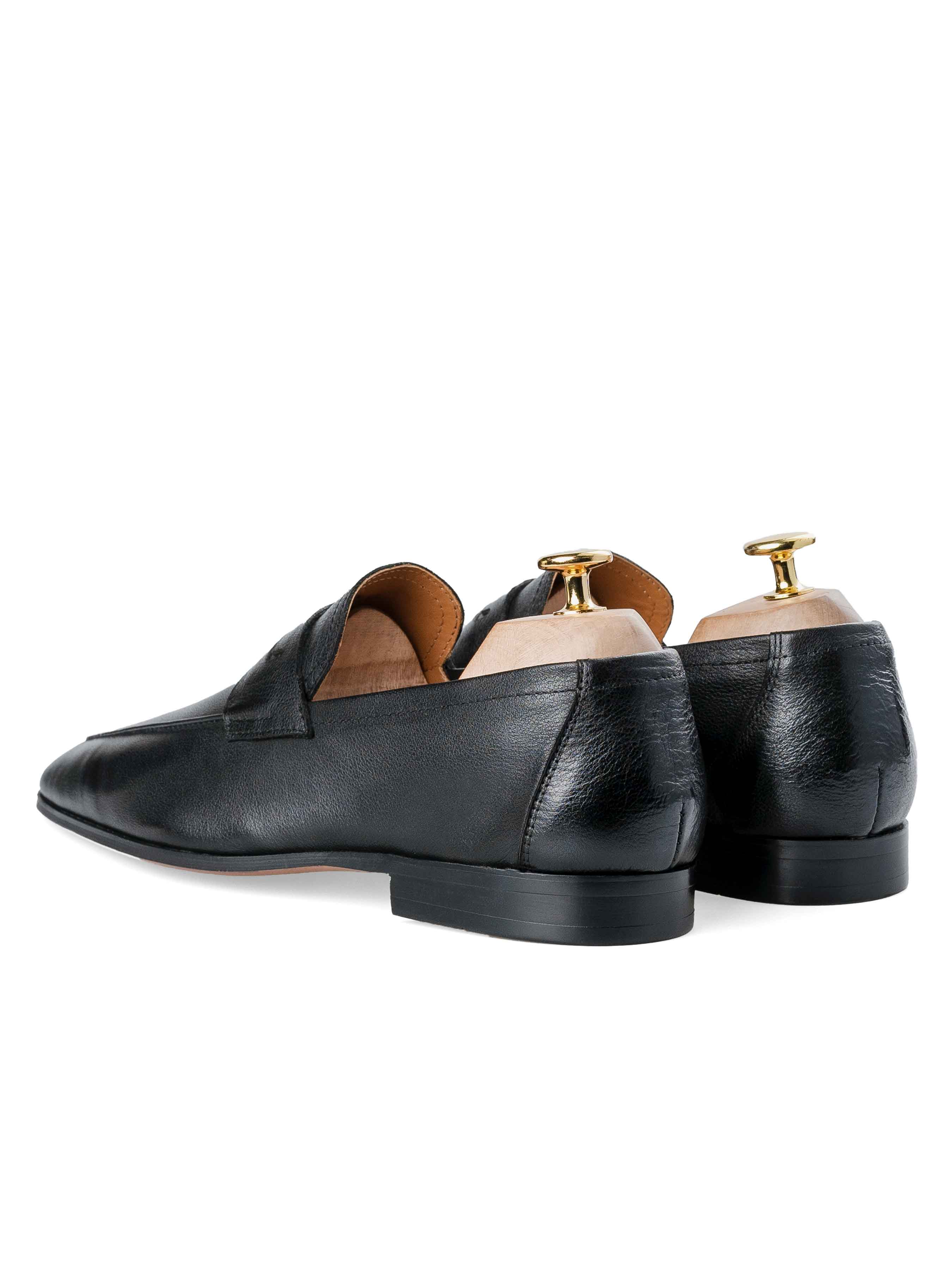 BackMartinoPennyLoaferSolidBlack_abcea076-71a4-46d4-af19-94ee8c256d05 - Zeve