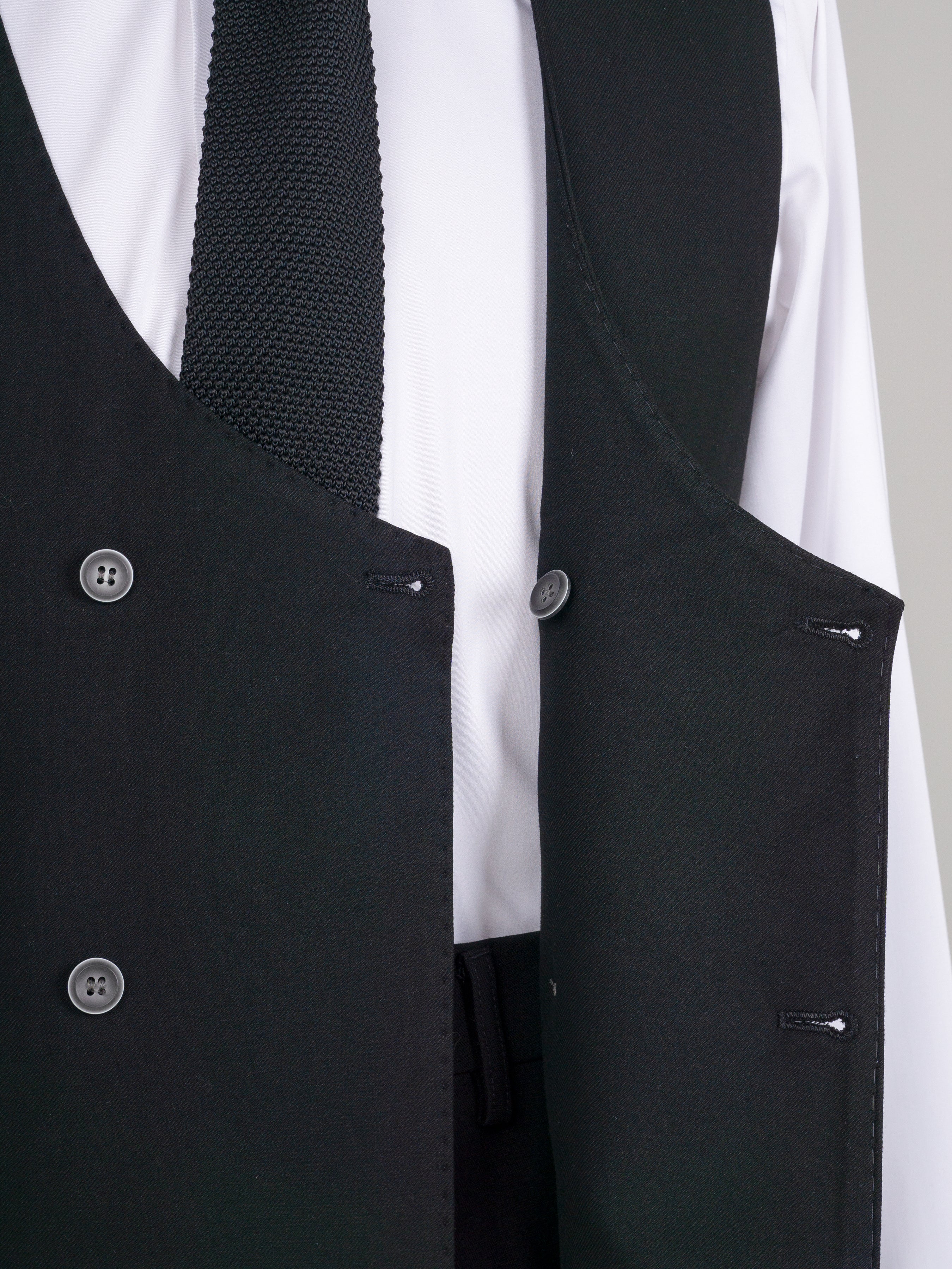 Black-Vest-7 - Zeve