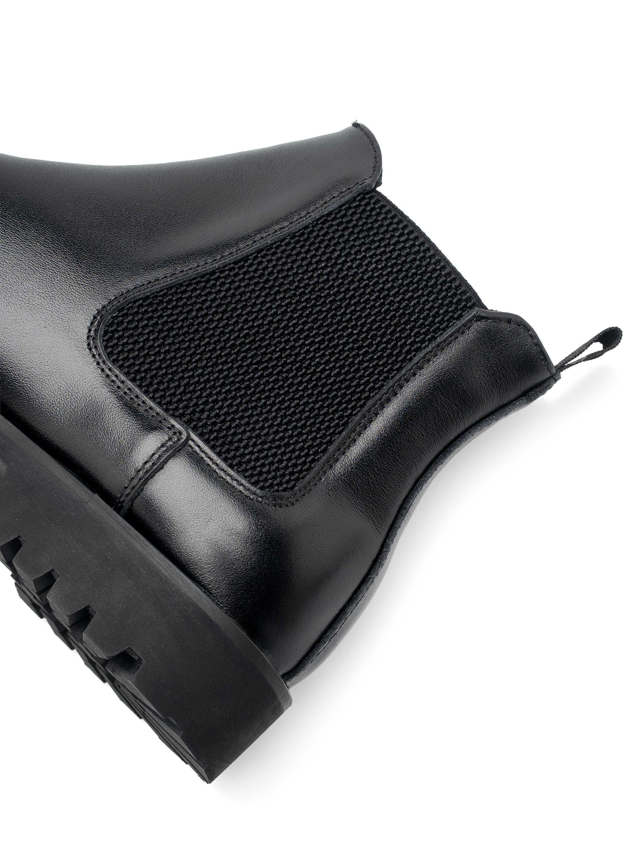 Braxon Chelsea Boots - Solid Black (Brava Sole)