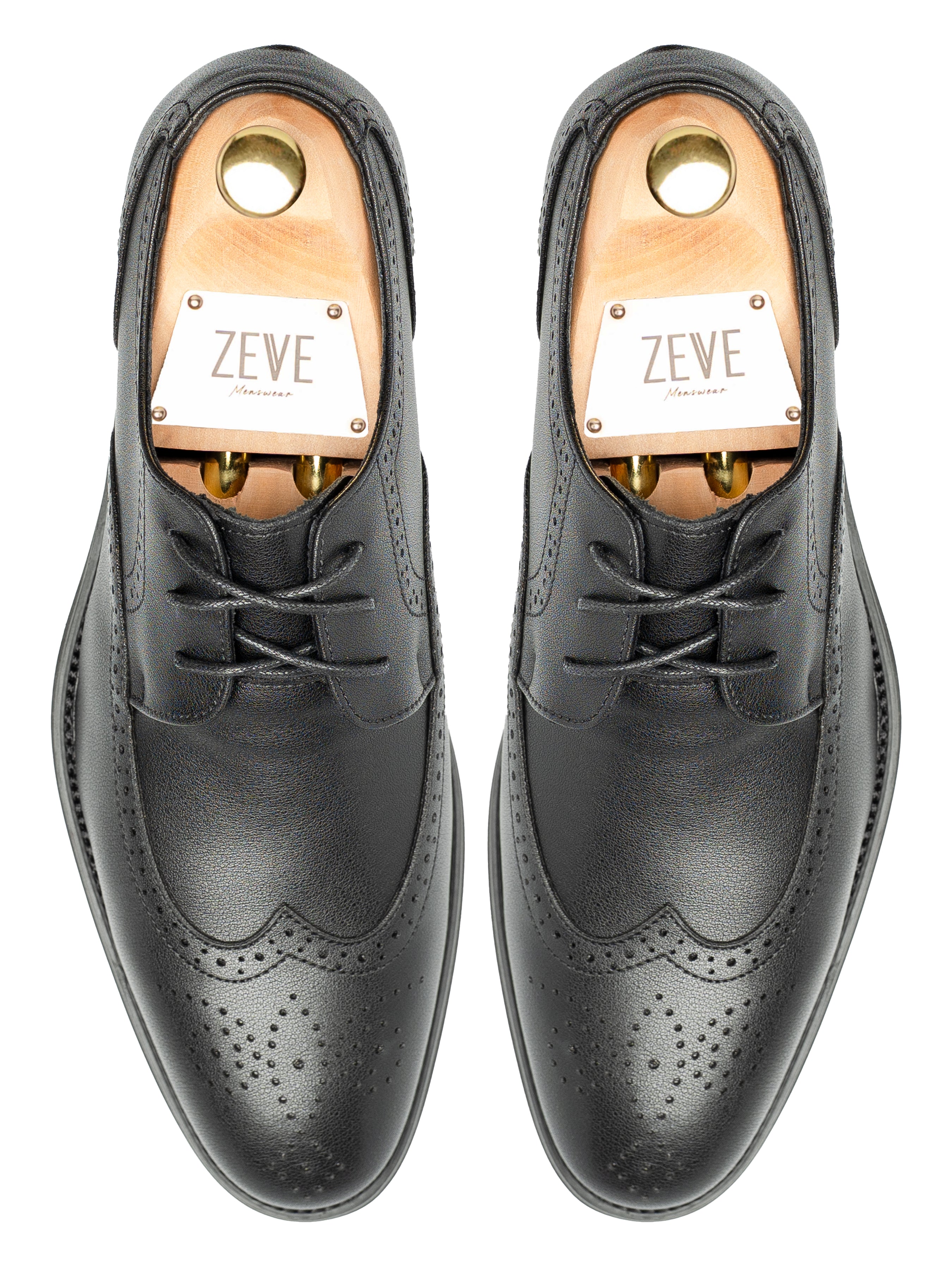 Brogue Derby Wingtip - Solid Black Leather (Stud Sole)