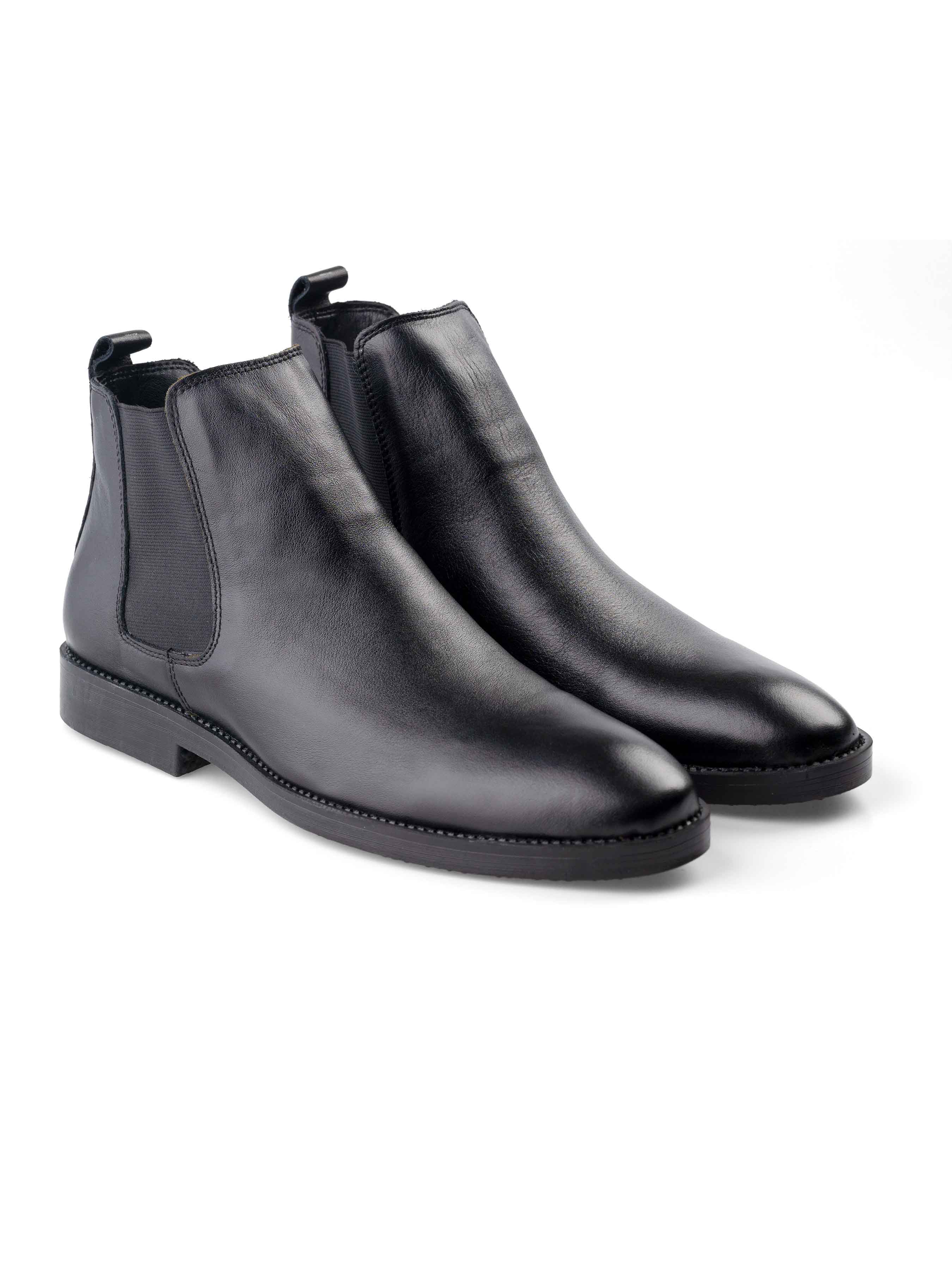 Chelsea Boots - Solid Black Leather (Crepe Sole)