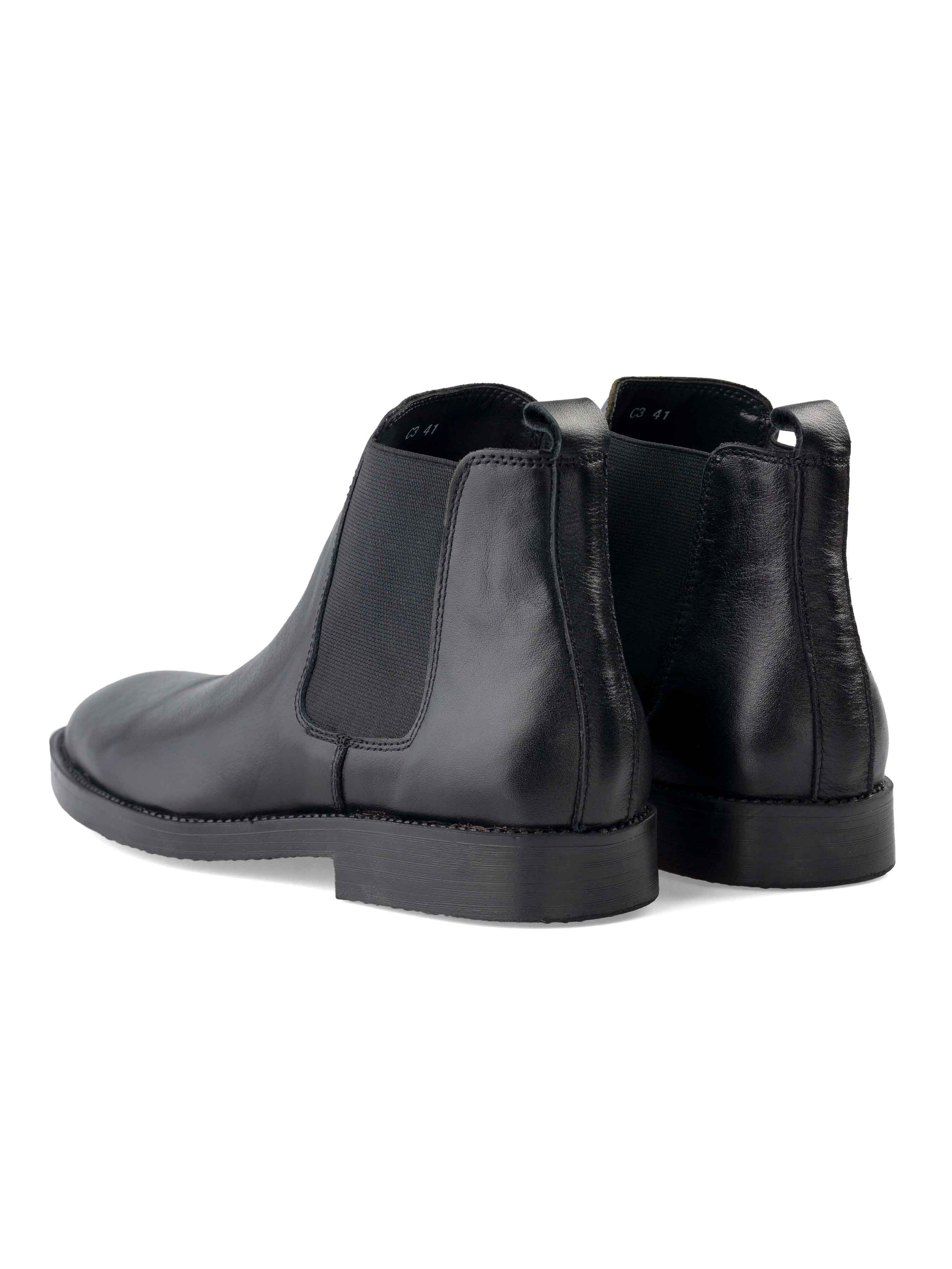 Chelsea Boots - Solid Black Leather (Crepe Sole)