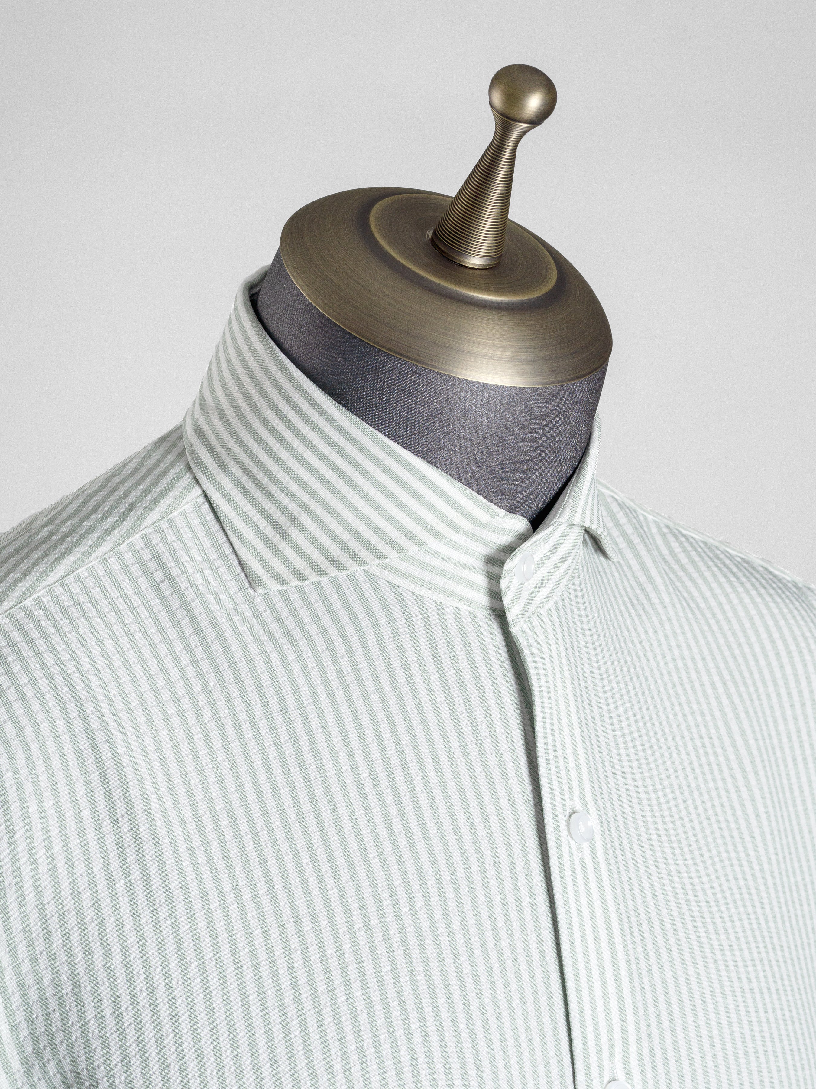 Collar-Seersucker-Striped-Shirt-SageGreen - Zeve