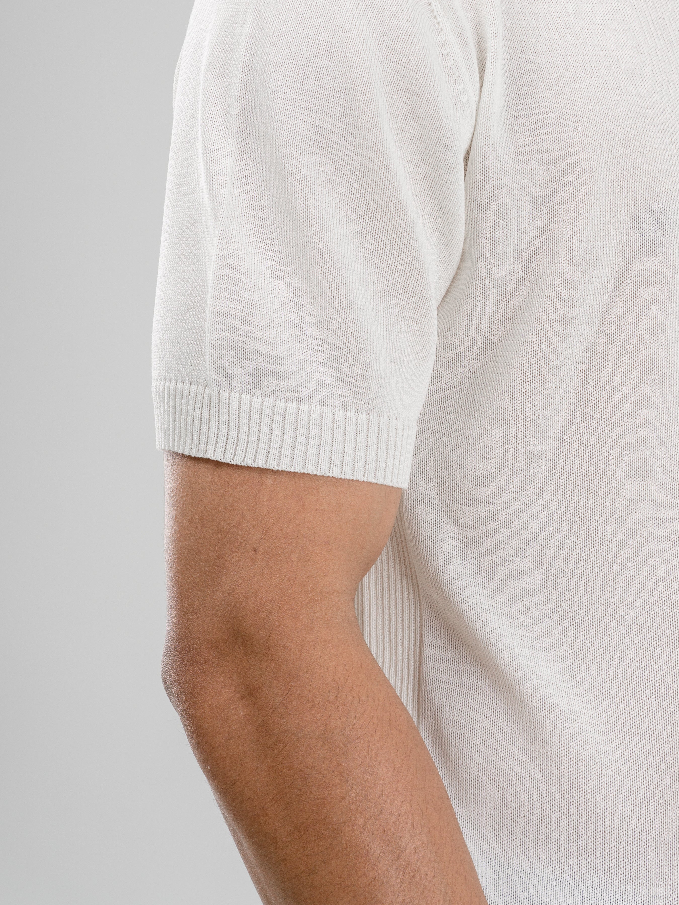 Dany-Round-Neck-Tee-White_05 - Zeve