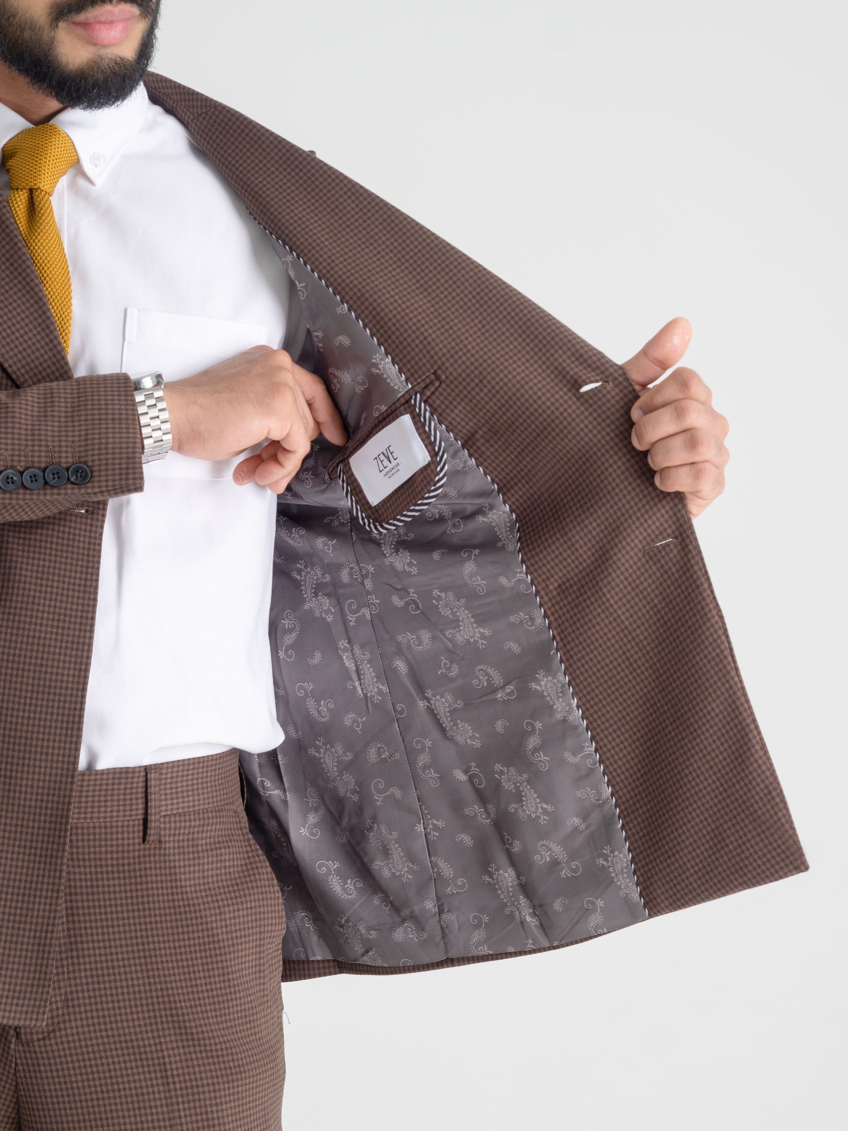 Double-Breasted-Suit-Coffee-Plaid-_Peak-Lapel__01 - Zeve