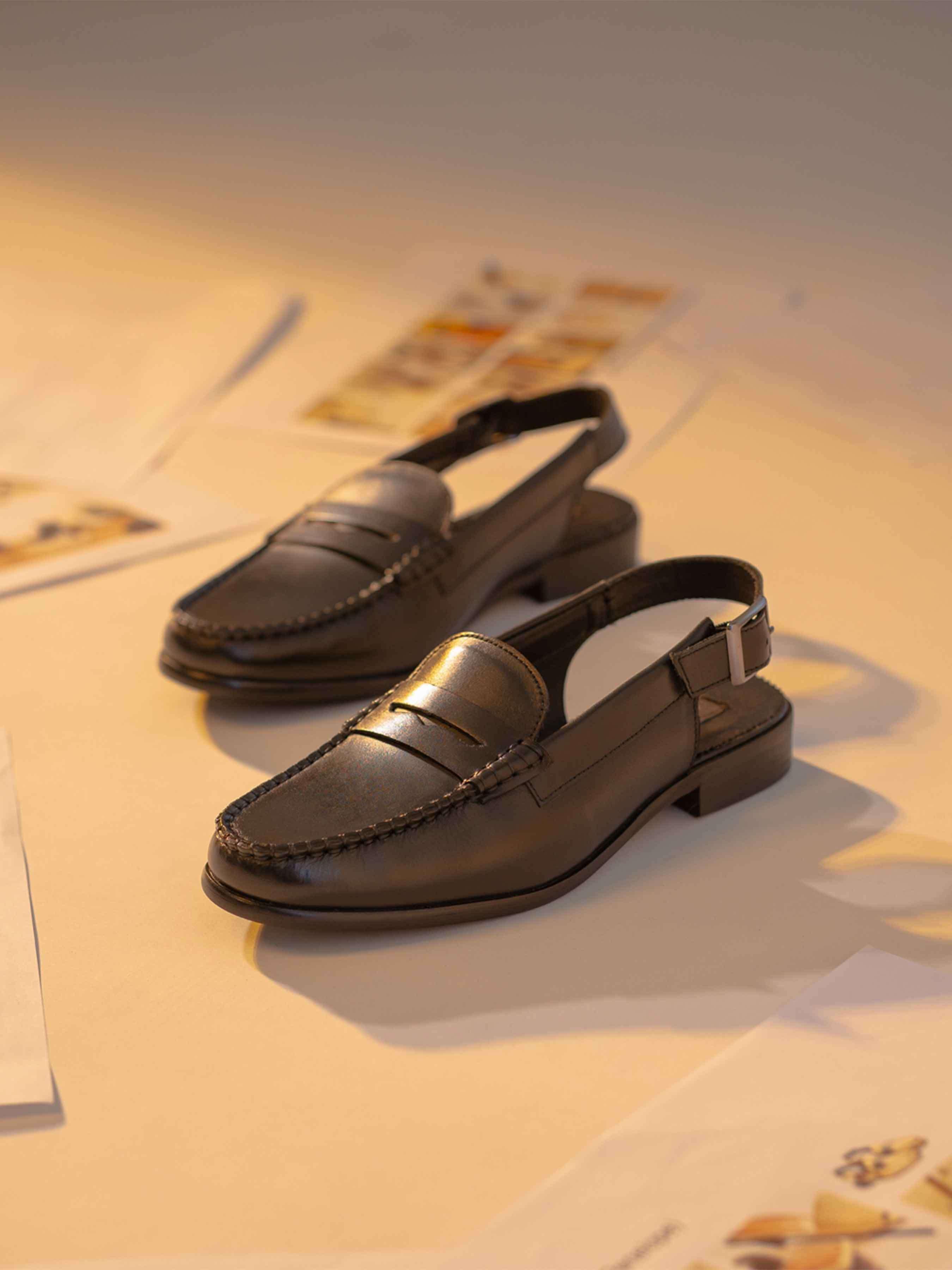 Penelope Penny Slingback Sandal - Black Leather