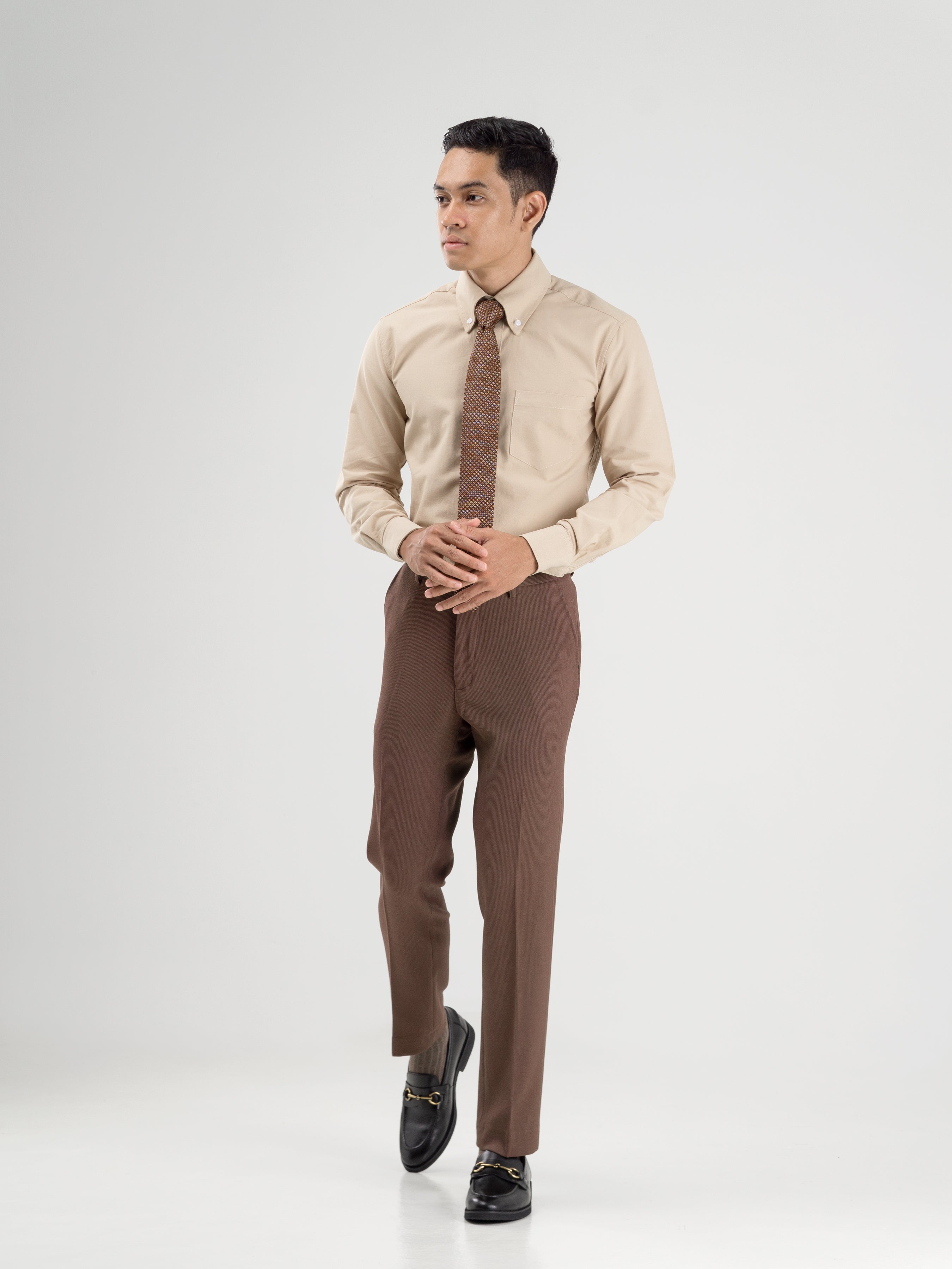 Formal-Shirt-Beige-Oxford-Button-Down-Collar_04 - Zeve