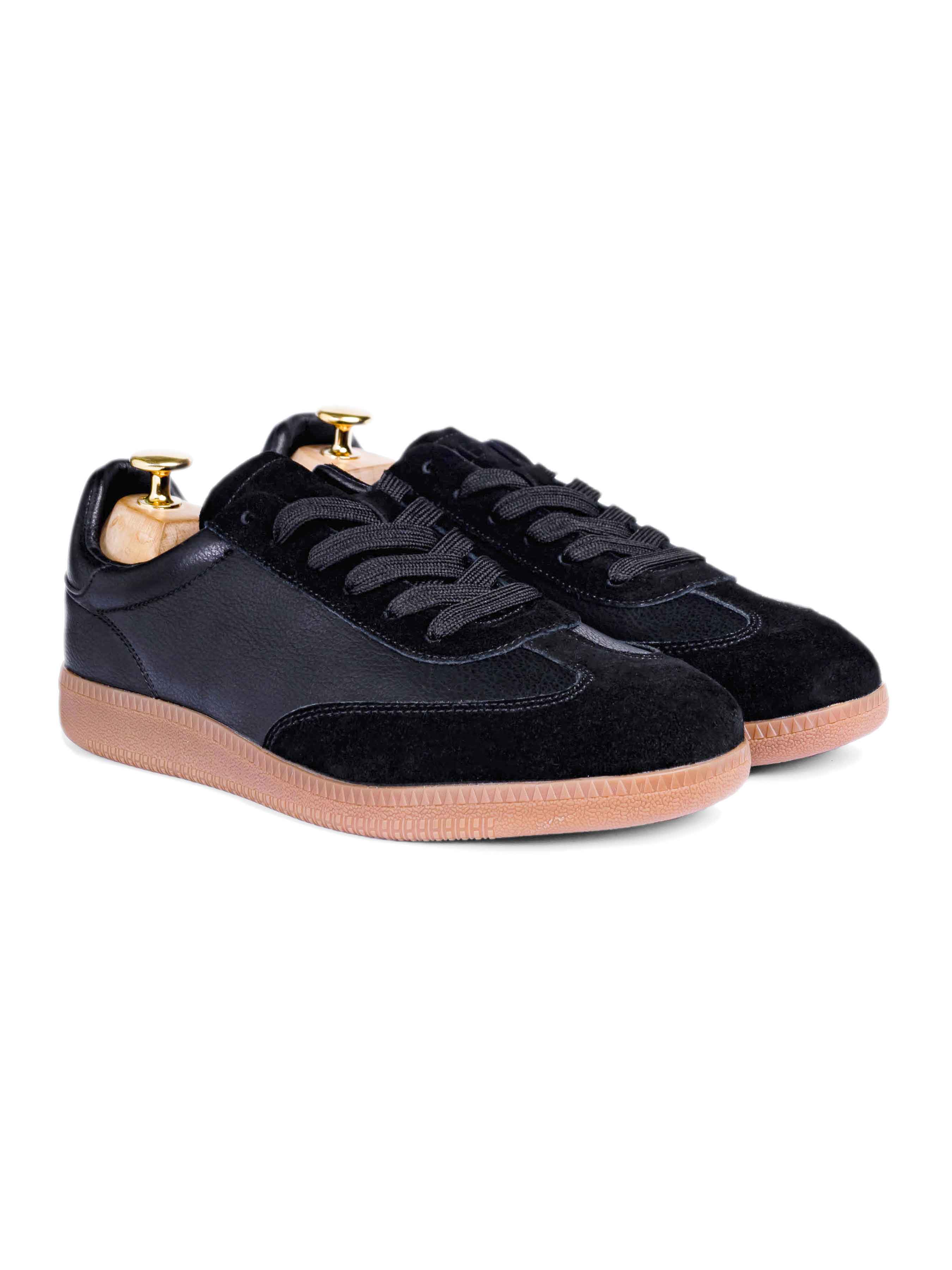 Front-Joaquin-Sneakers-Black - Zeve