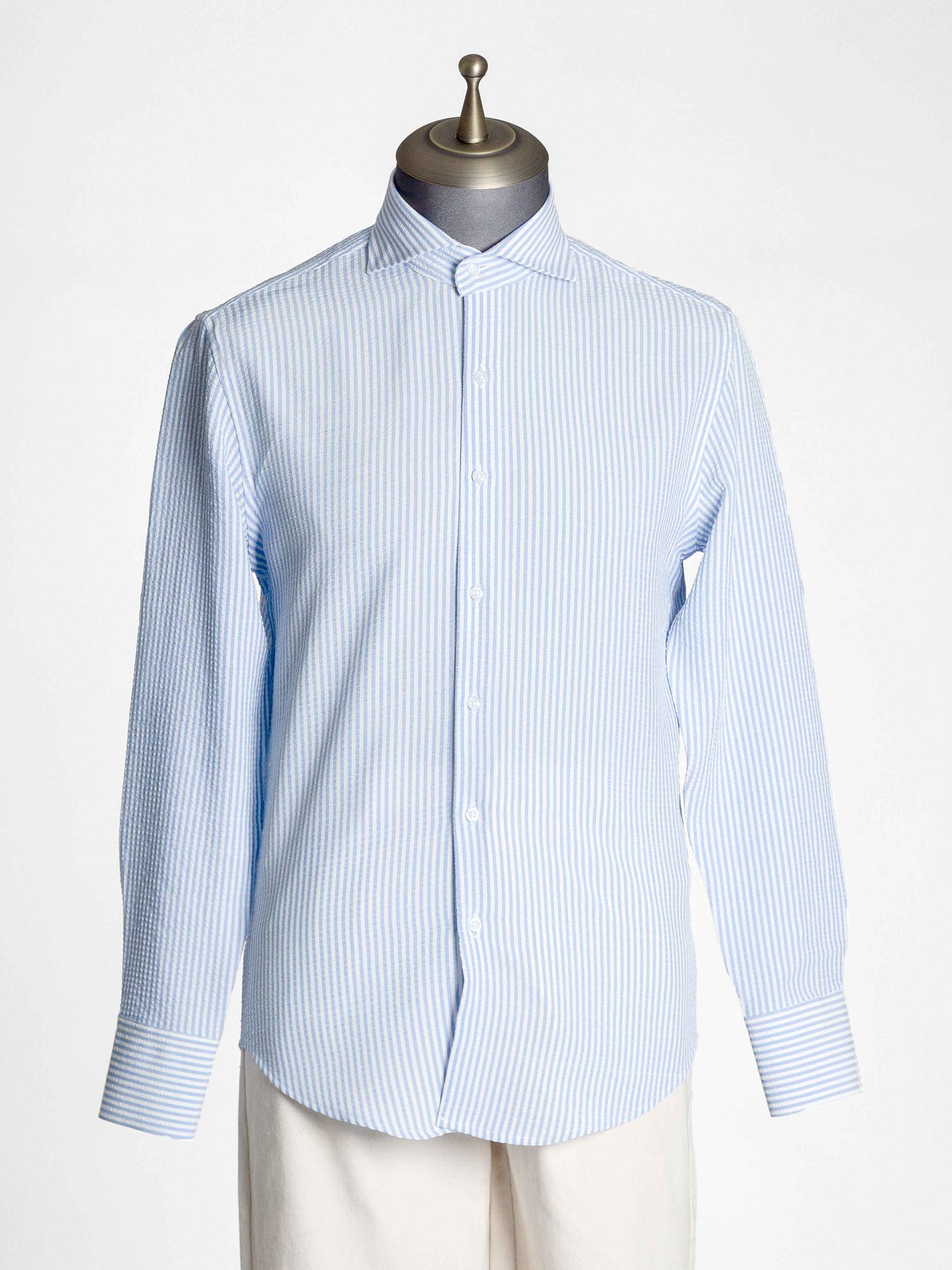 Front2-Seersucker-Striped-Shirt-LightBlue_effdc218-3cd6-4c46-8e3a-33a792eecc58 - Zeve