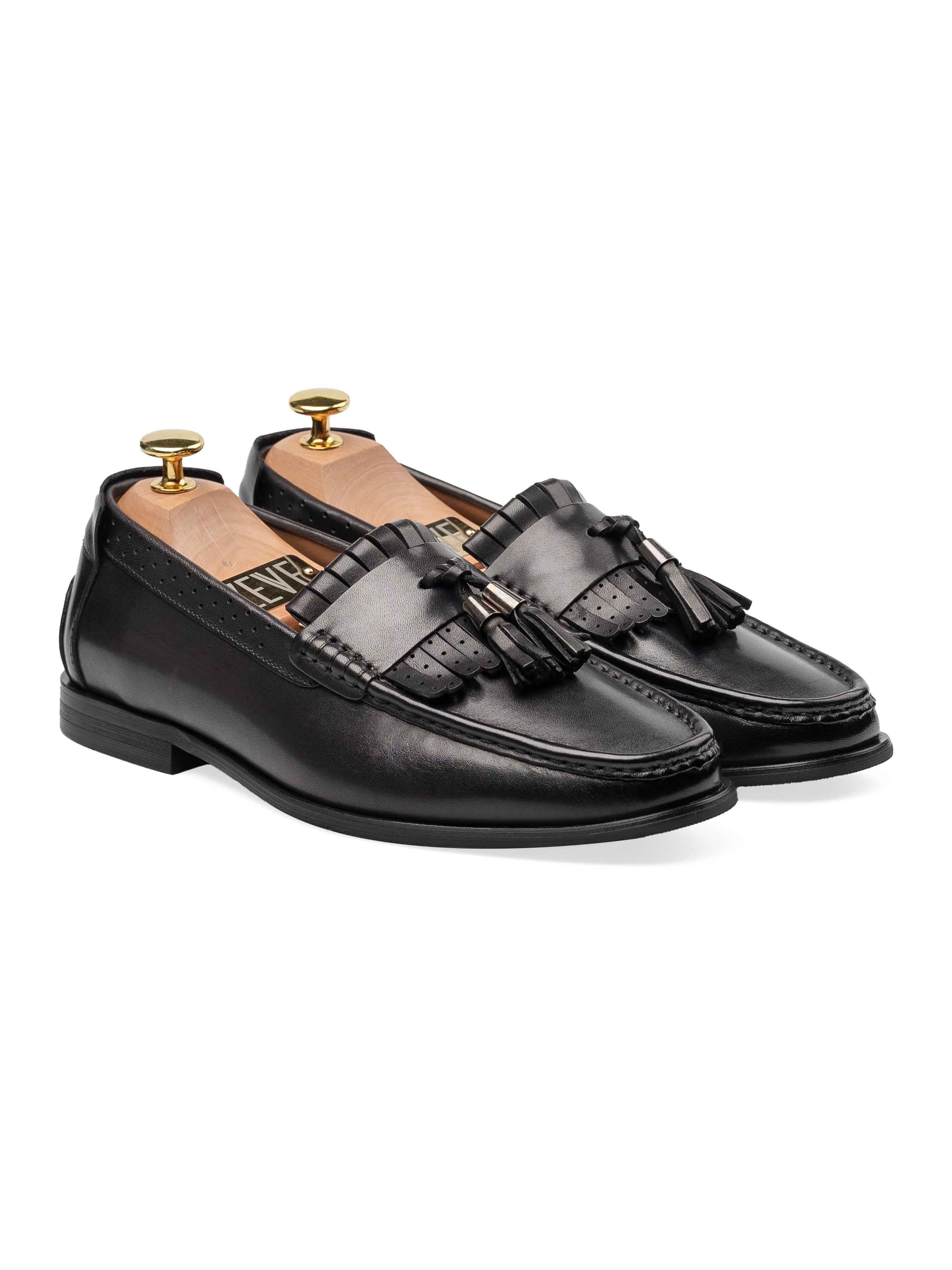 FrontFringeClassicLoaferBlackGreywithTassel_HandPaintedPatina - Zeve