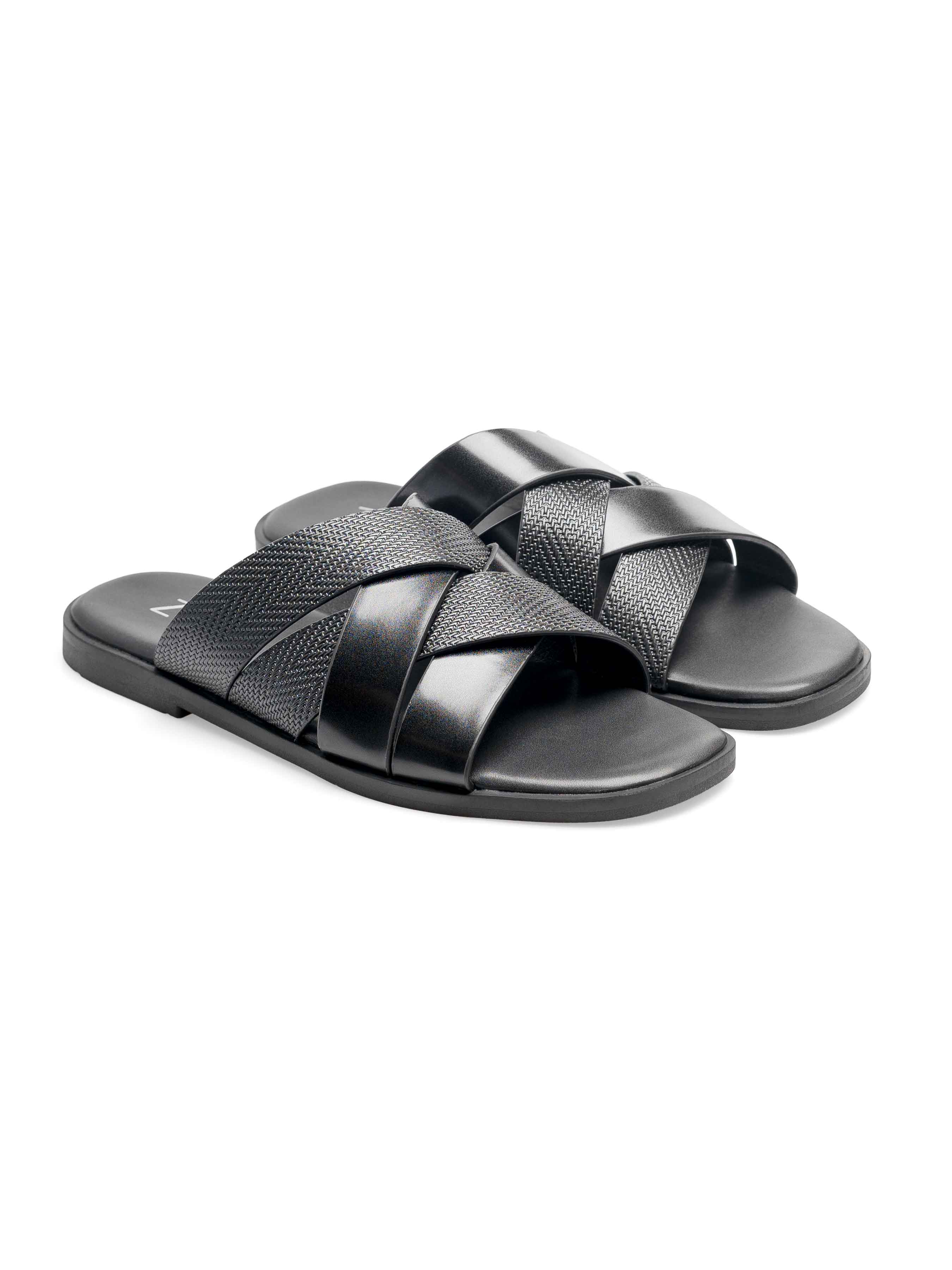 Nova Sandal - Black