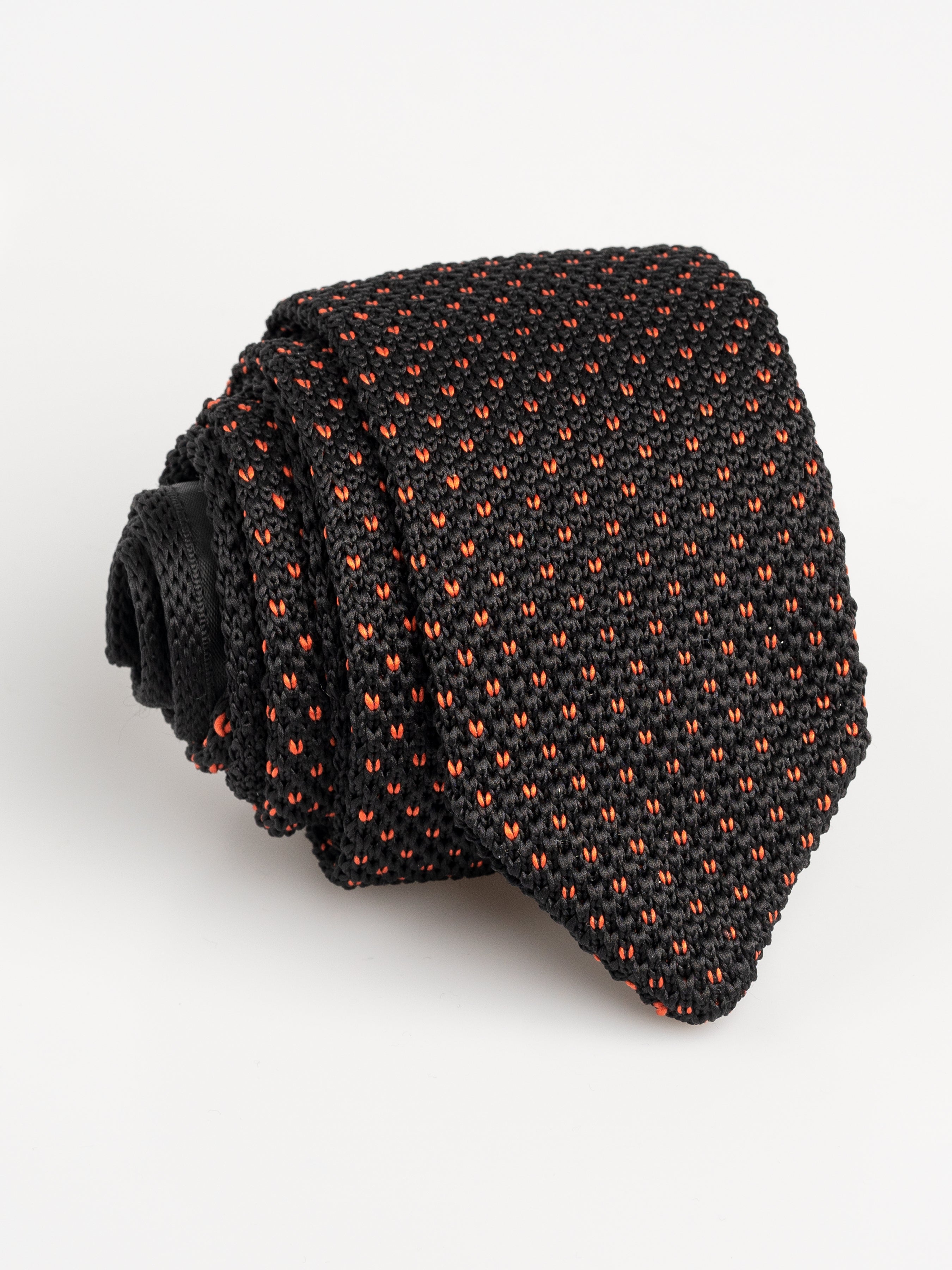 Knit-Tie-Black-with-Orange-Dot - Zeve