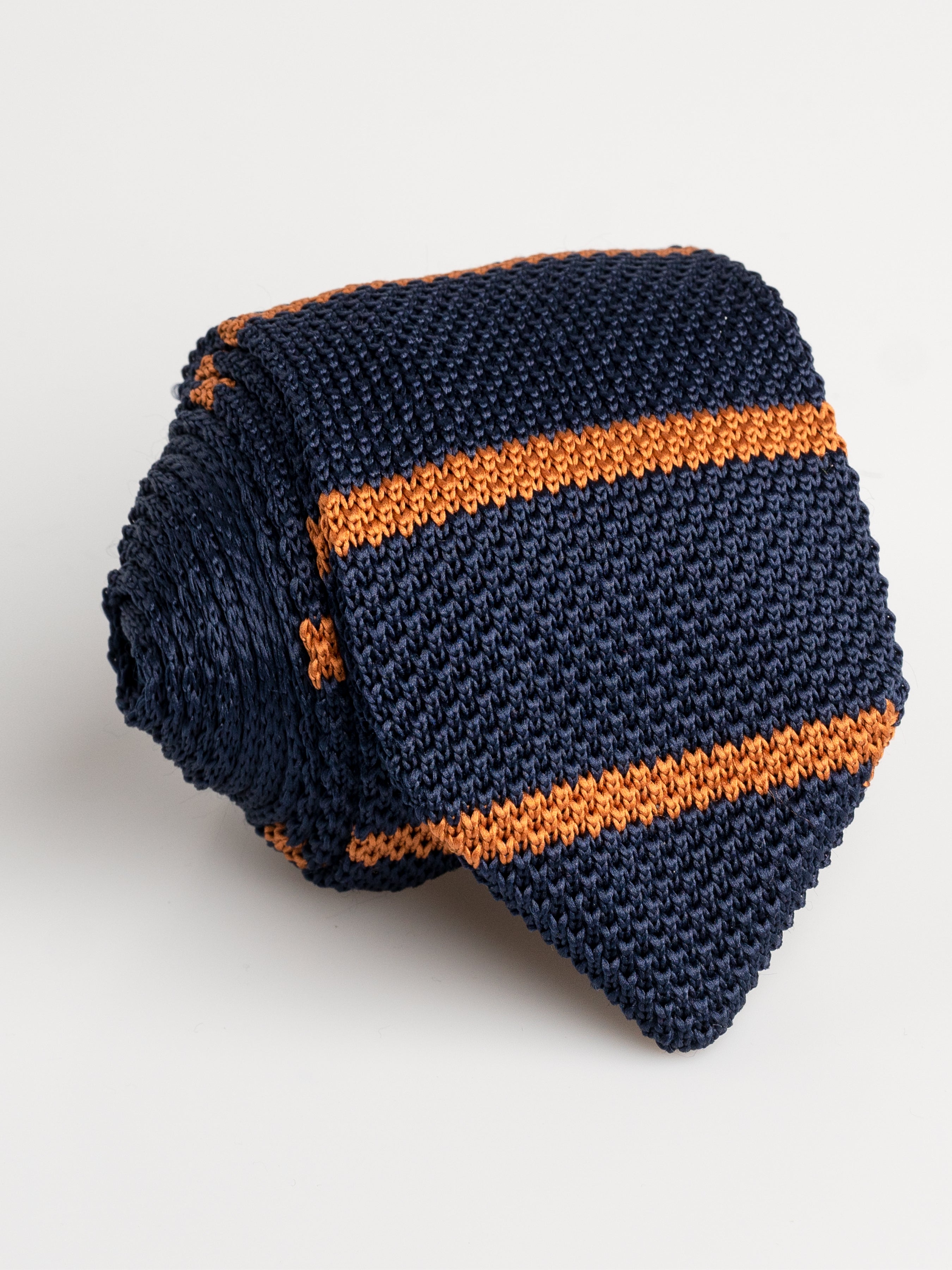 Knit-Tie-Navy-Blue-with-Light-Orange-Stripes - Zeve