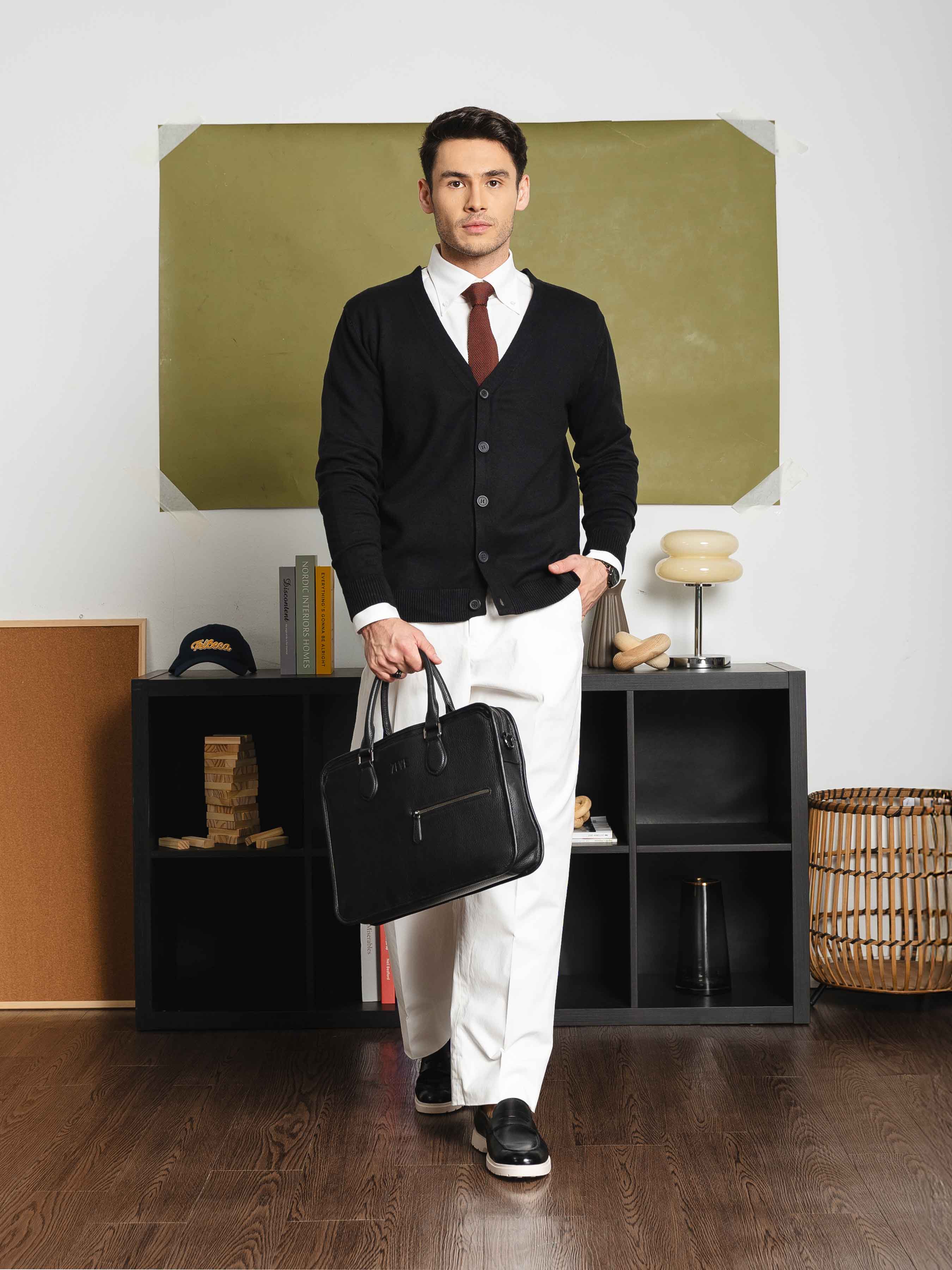 Knit Cardigan - Black Button-Up