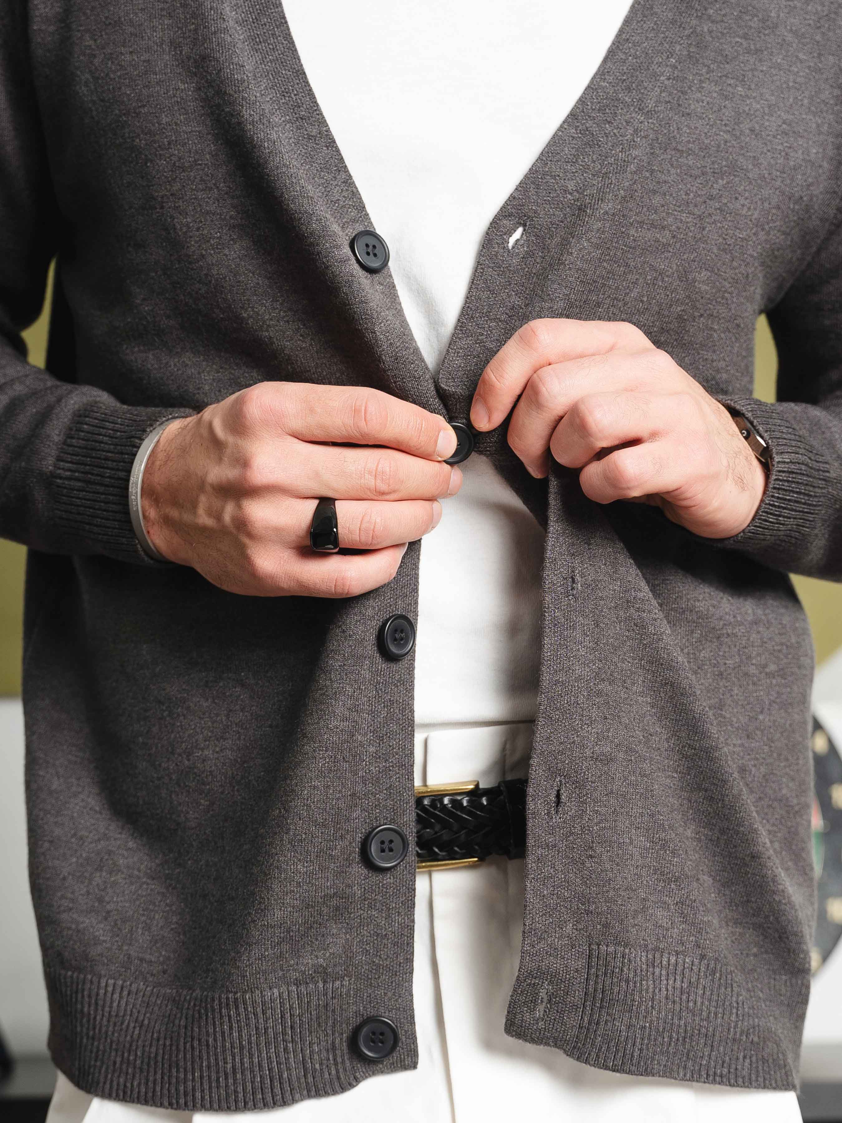 KnitCardiganDarkGreyButton-Up9 - Zeve