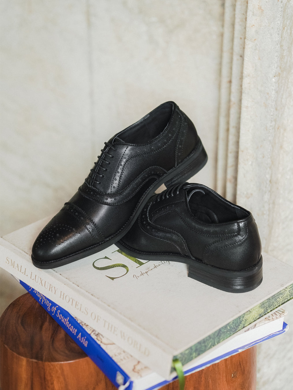 Virano Semi Brogue - Solid Black Leather (Stud Sole)