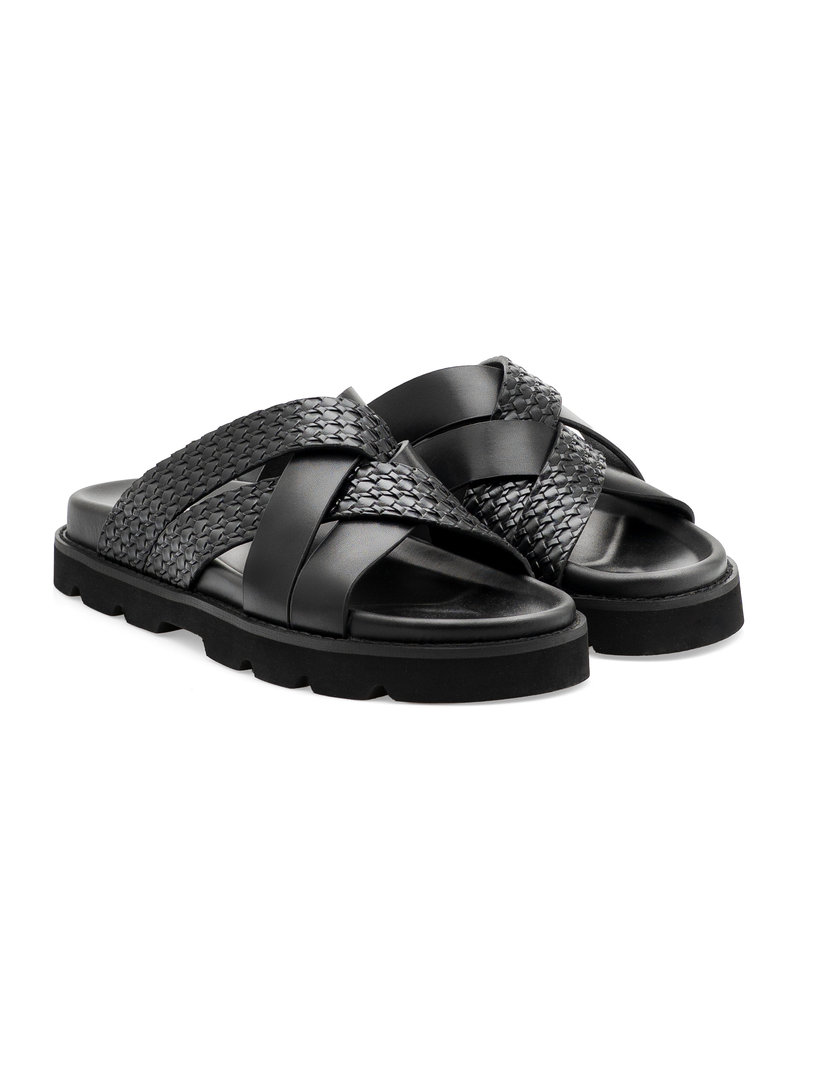 Lekir Sandal - Solid Black