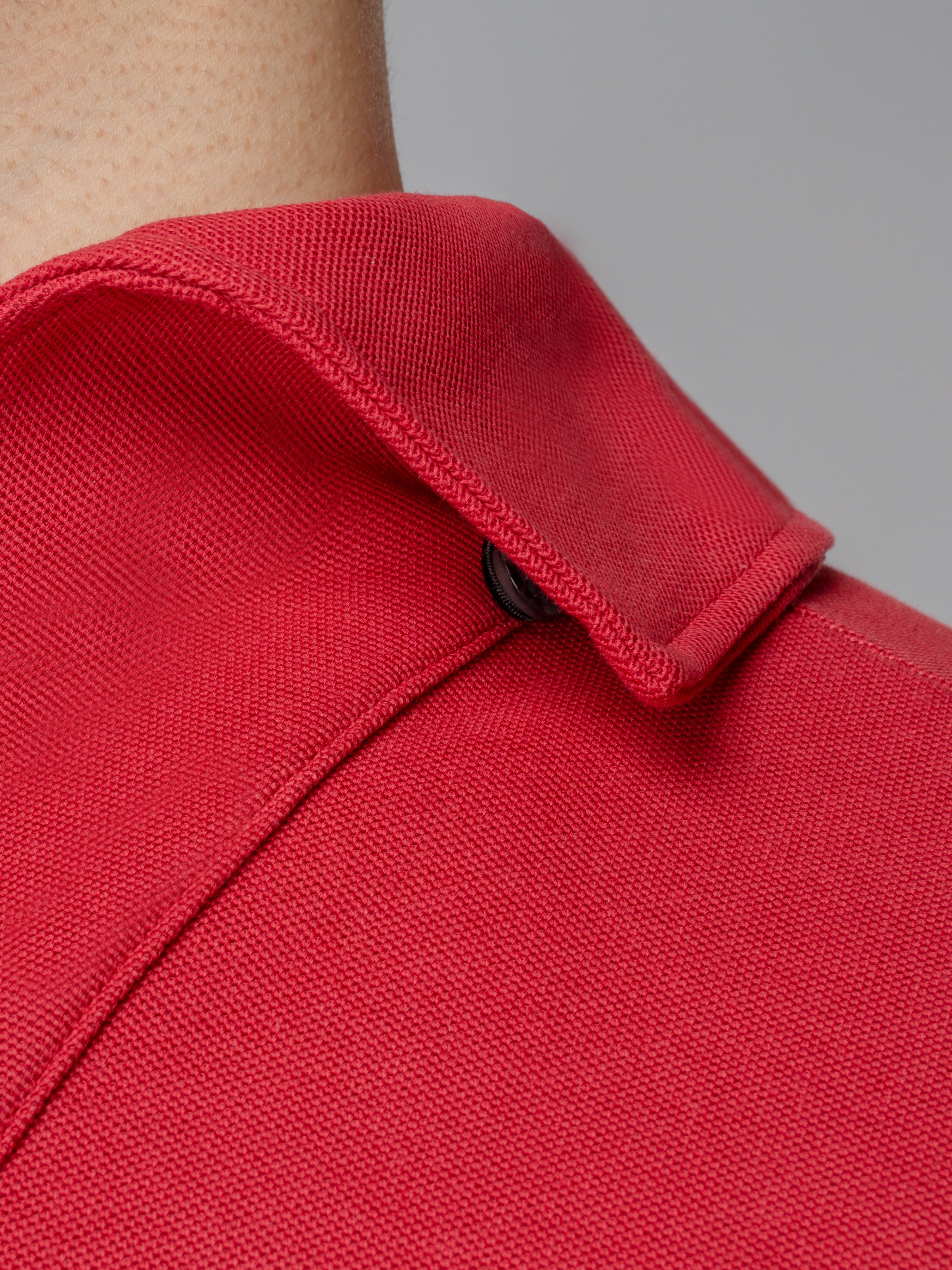 Long-Sleeve-Polo-Shirt---Maroon-One-Piece-Collar-Single-Button_01 - Zeve