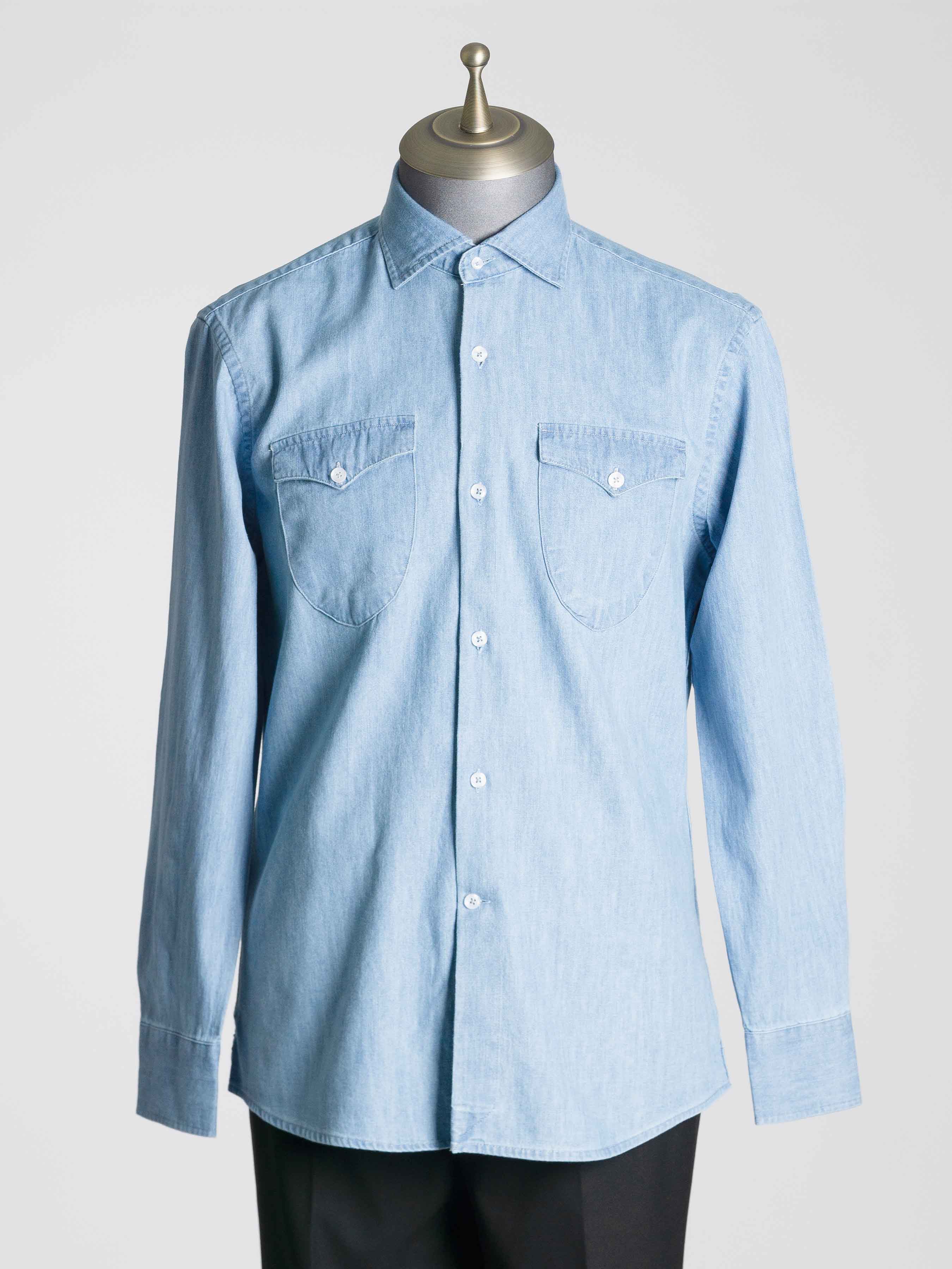 Mateo-Denim-Shirt-Light-Blue-Windsor-Collar-Front_15d7761f-b102-4409-9a26-880b72a8d1a5 - Zeve