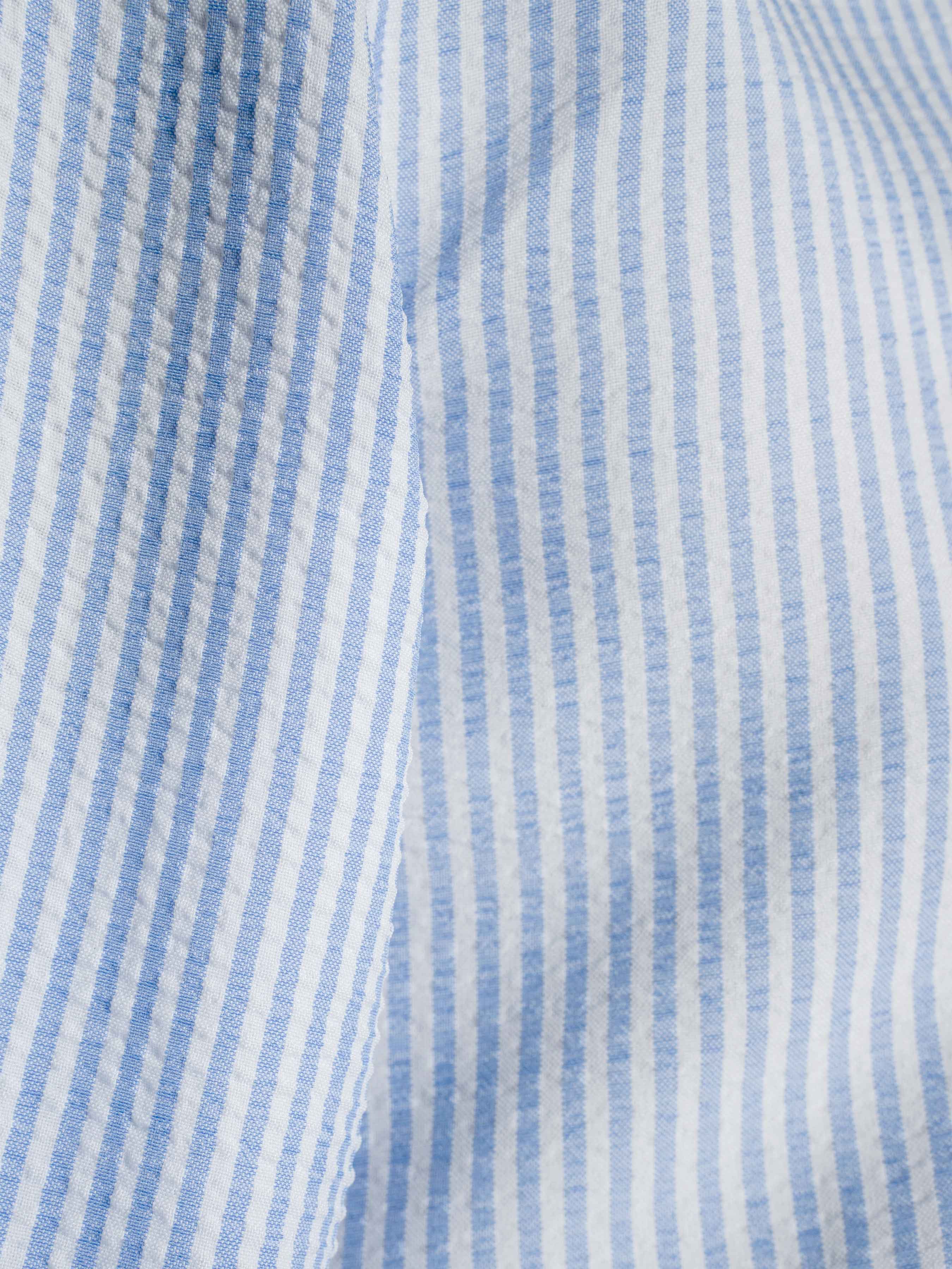 Material-Seersucker-Striped-Shirt-LightBlue_3e34ef5e-a7b7-424b-a899-90ddfcd175cf - Zeve