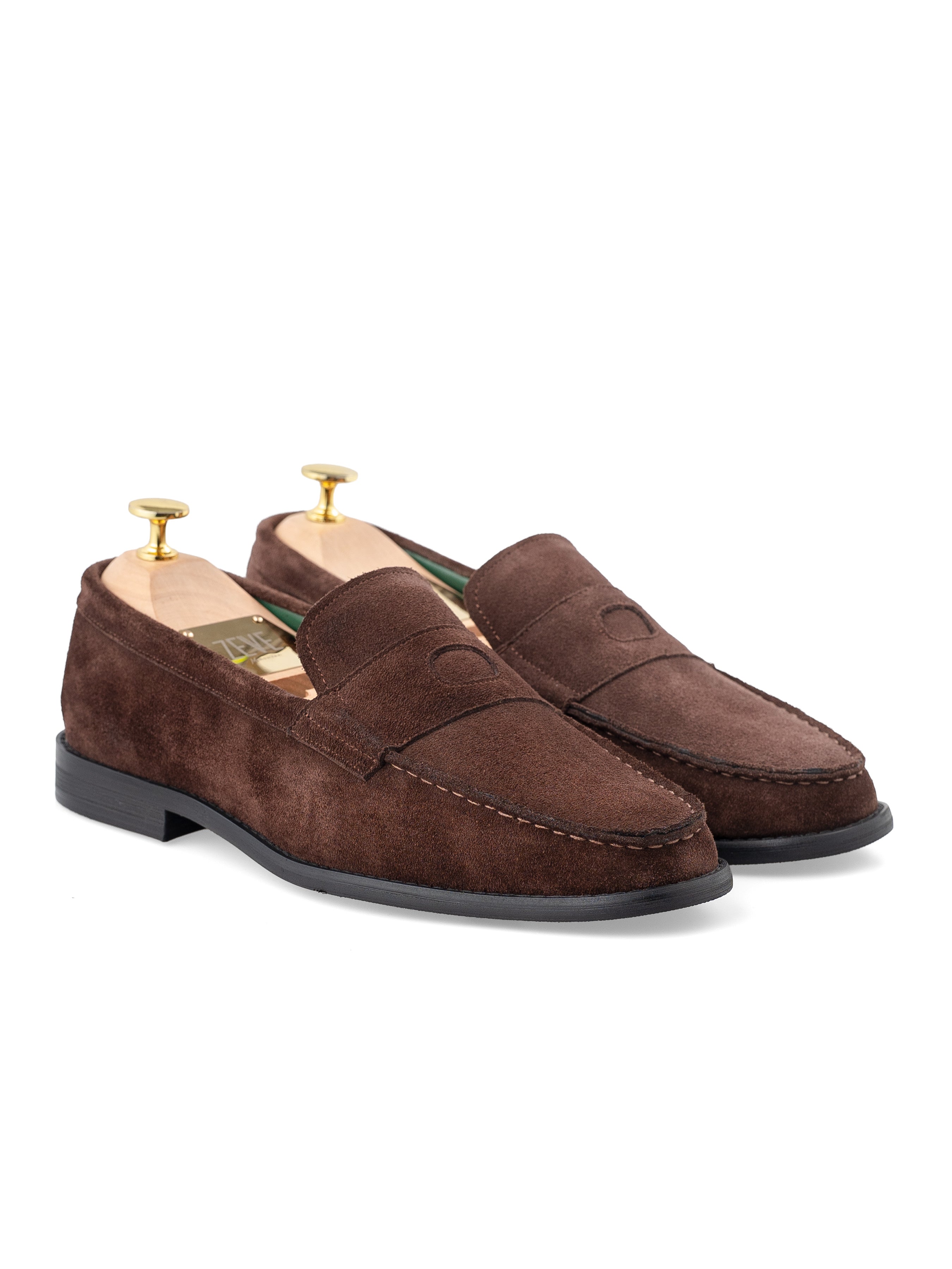 MonarchLoaferCoffeeSuedeLeatherFront - Zeve