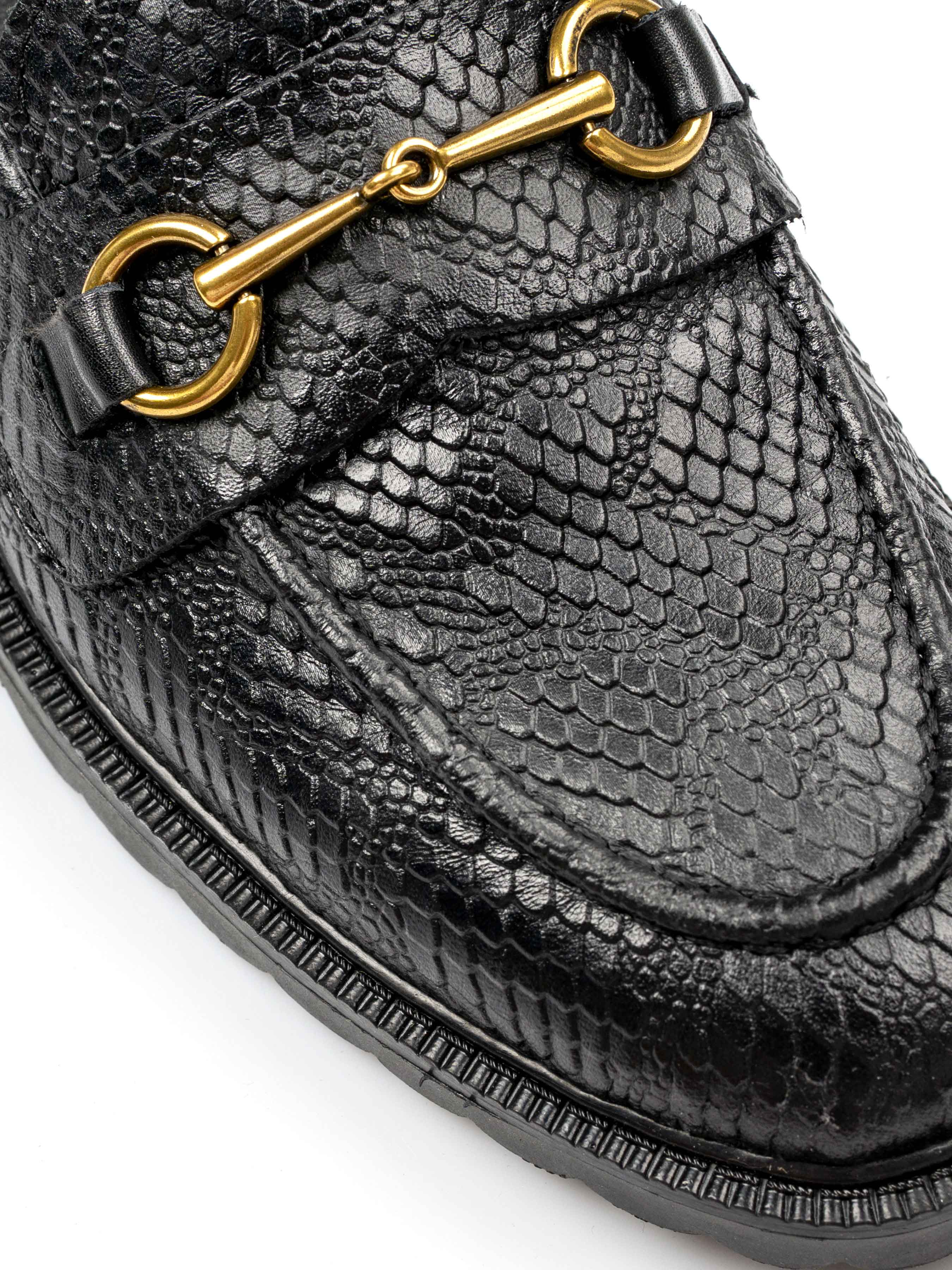 PennyLoaferHorsebitBuckleBlackPhytonLeatherCombatSole03_c728c3ae-3ece-4d9c-8d4c-bb0f8d950107 - Zeve