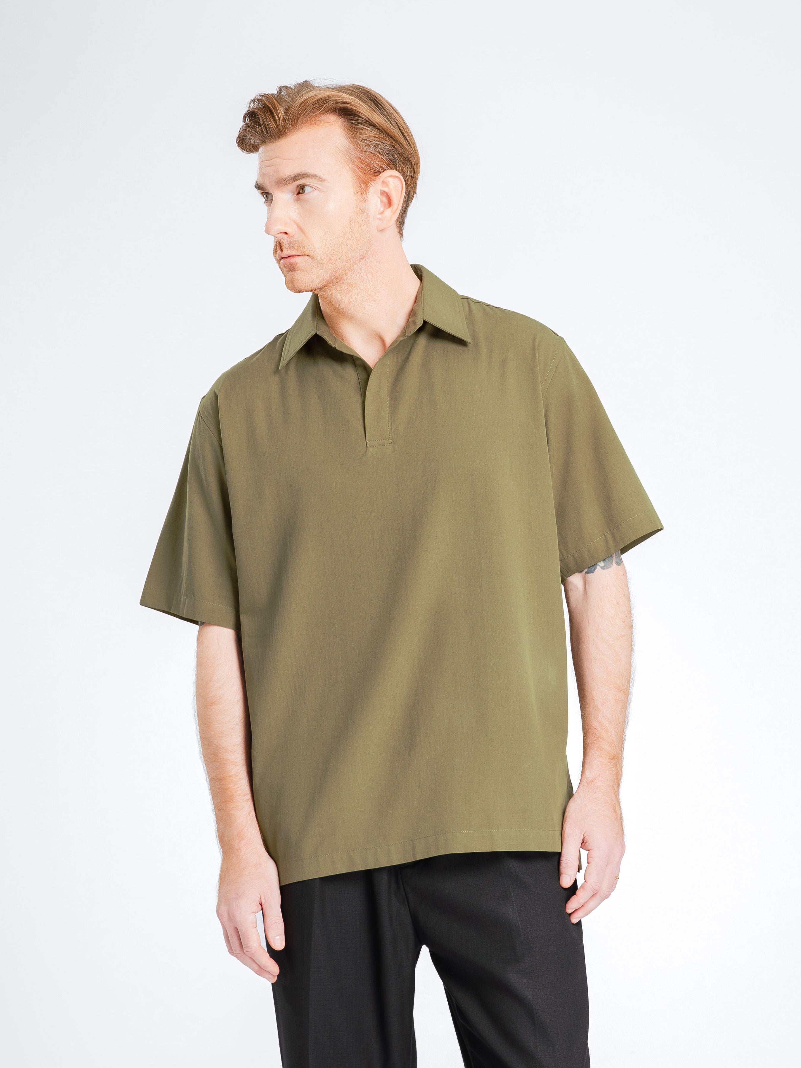 RistoShirtGreen_OpenCollar_4_aad6992d-1a6e-44e8-be55-44baa0bc1a85 - Zeve