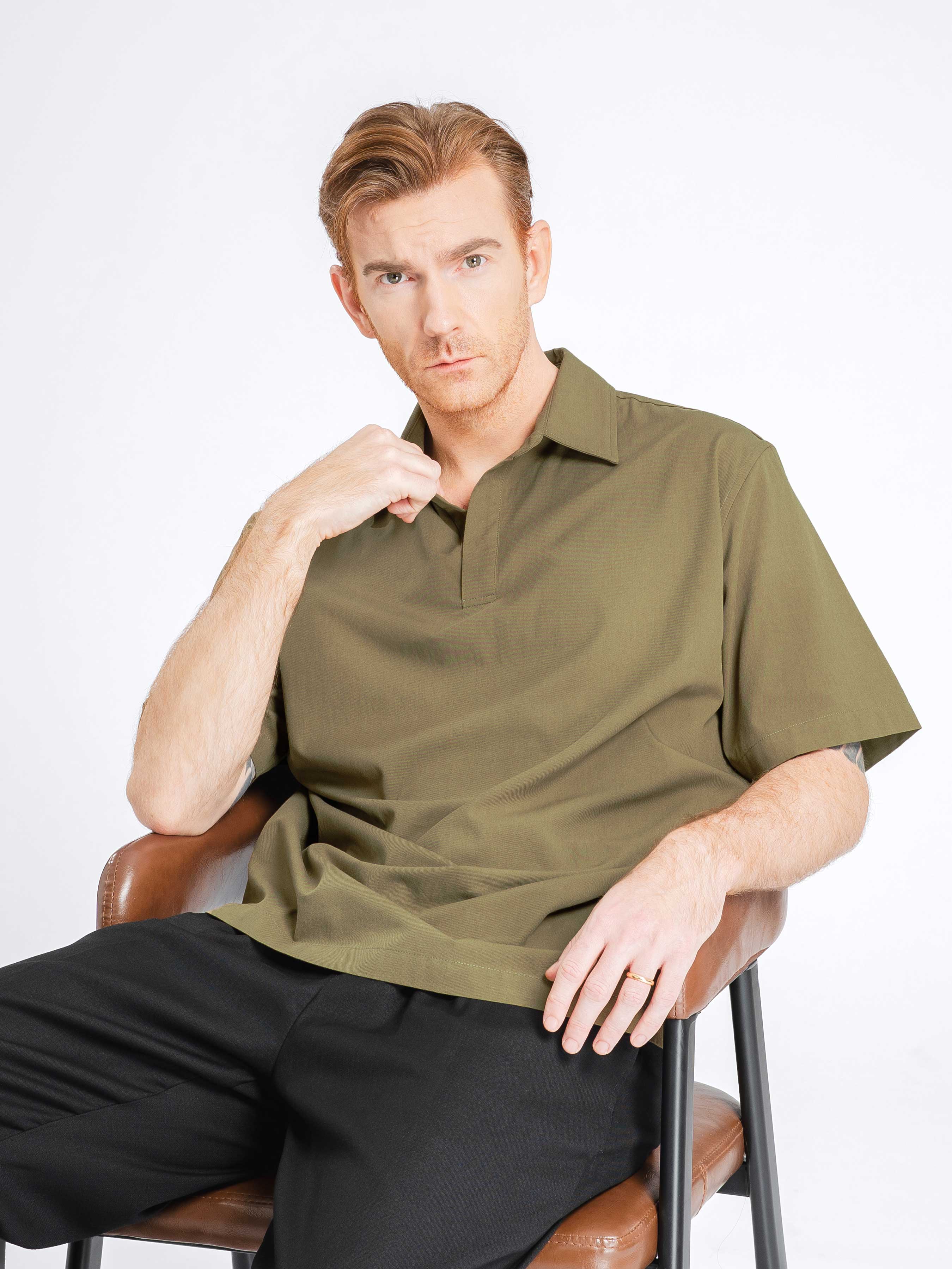 RistoShirtGreen_OpenCollar_9_b7a6b1e3-23b4-4177-af58-211d572cf217 - Zeve