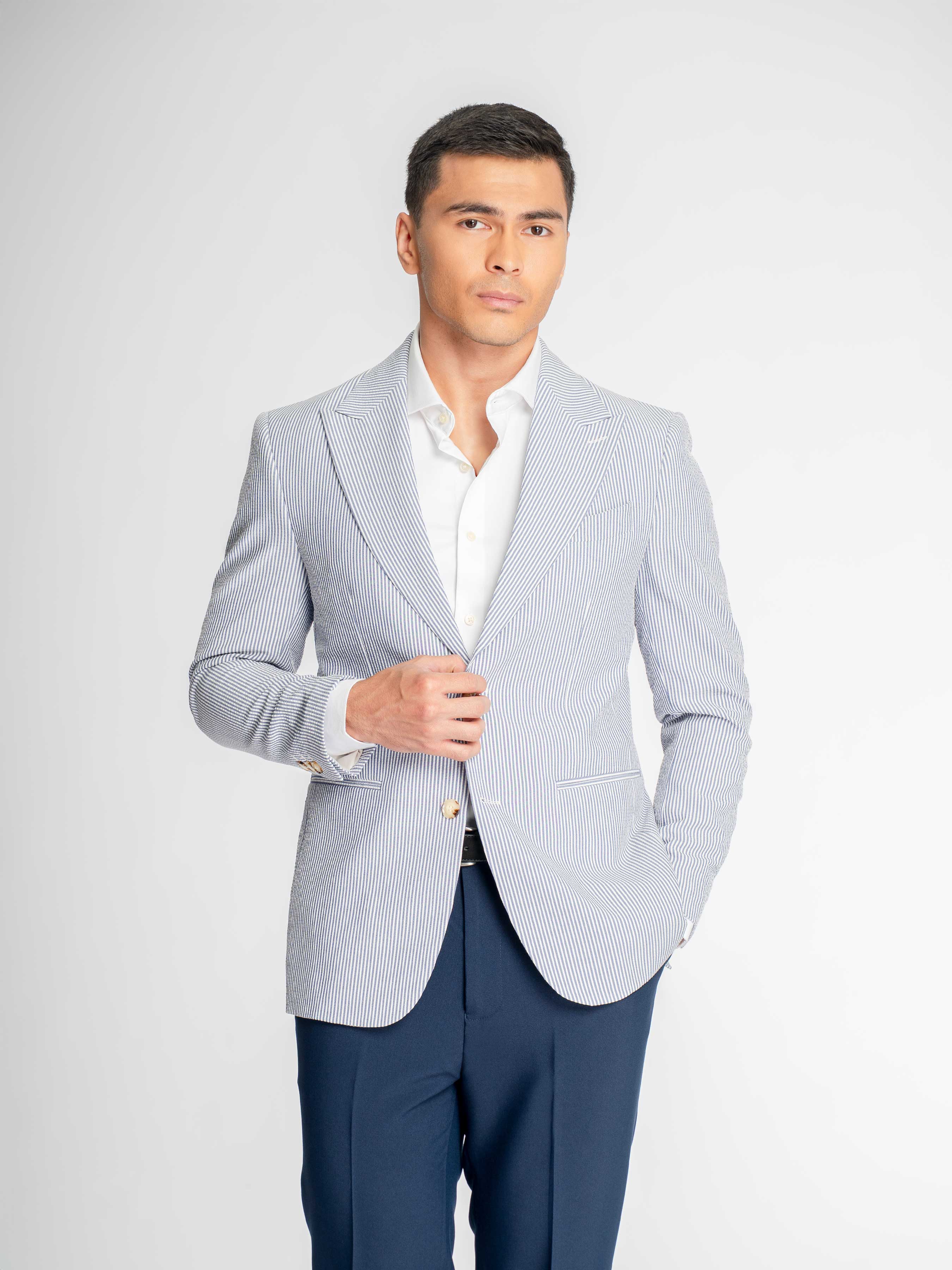 Single Breasted Suit Blazer – Seersucker White Blue Stripe (Peak Lapel)