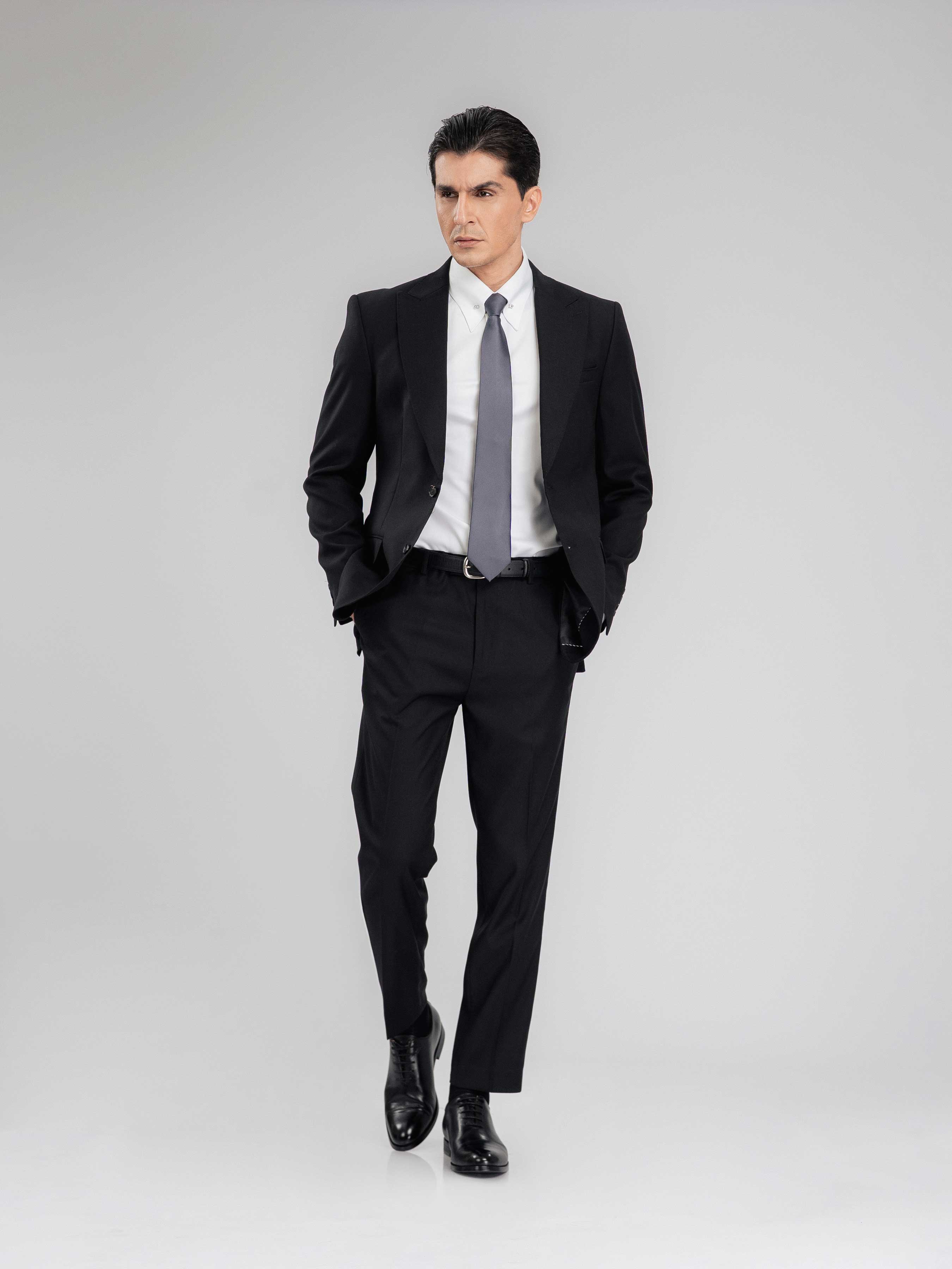 SingleBreastedSuitBlazerJetBlackPlainPeakLapelFull2 - Zeve