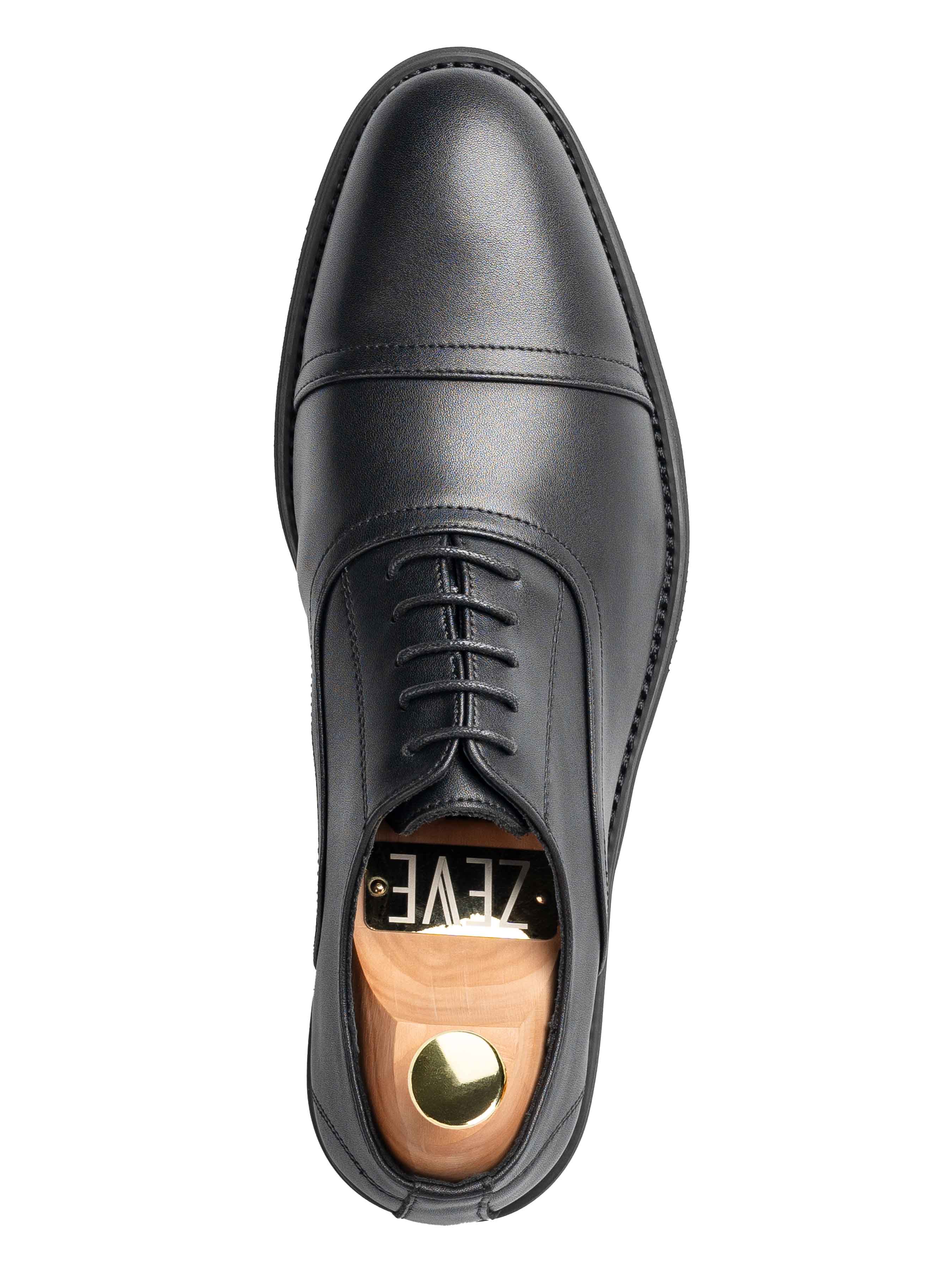 SingleOxfordCapToeBlackLaceUp_FlexiSole - Zeve