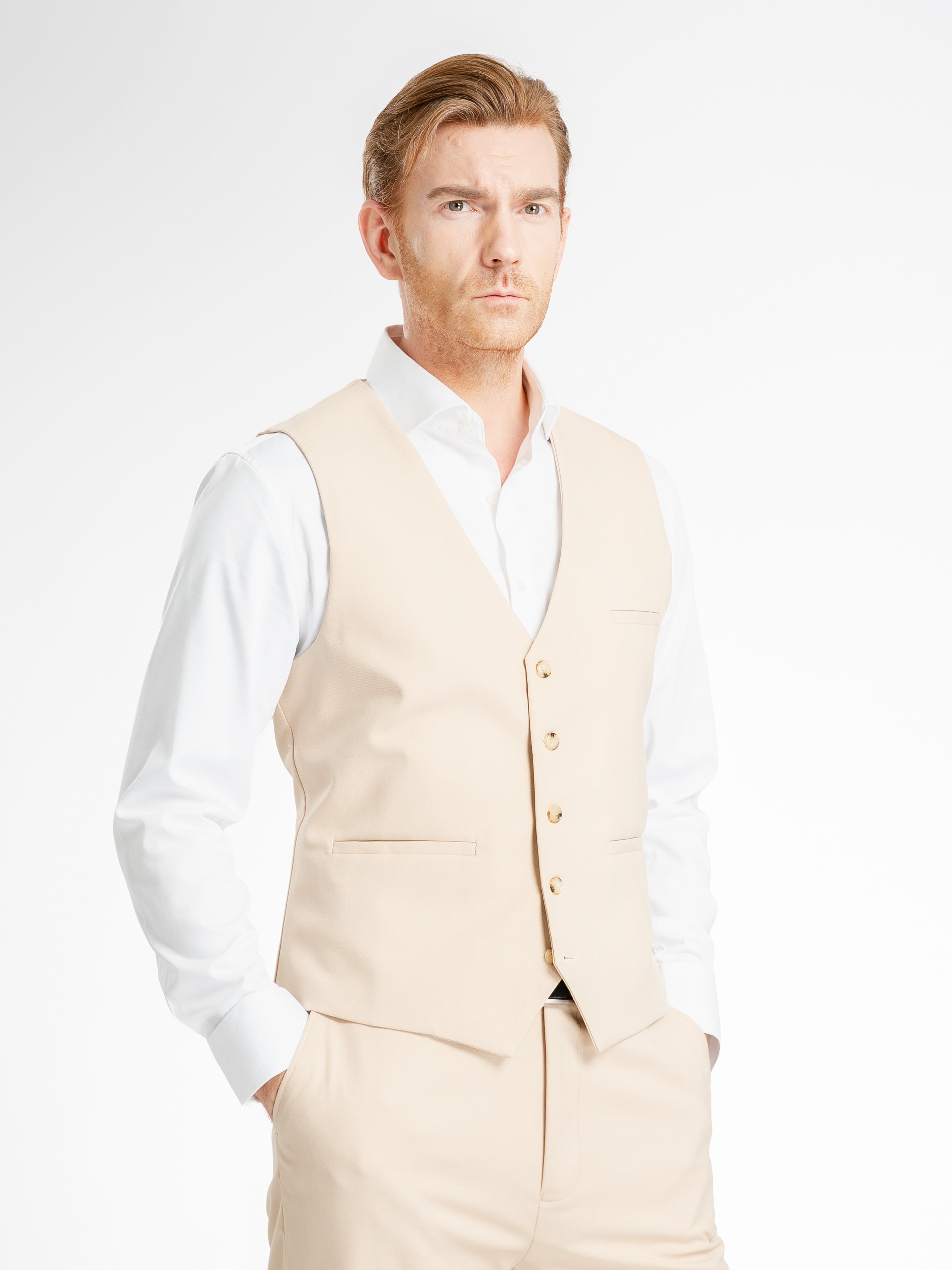 SingleRowButtonVestBeige2_940b0a18-7f35-49da-a155-f9e1efd9bd4e - Zeve
