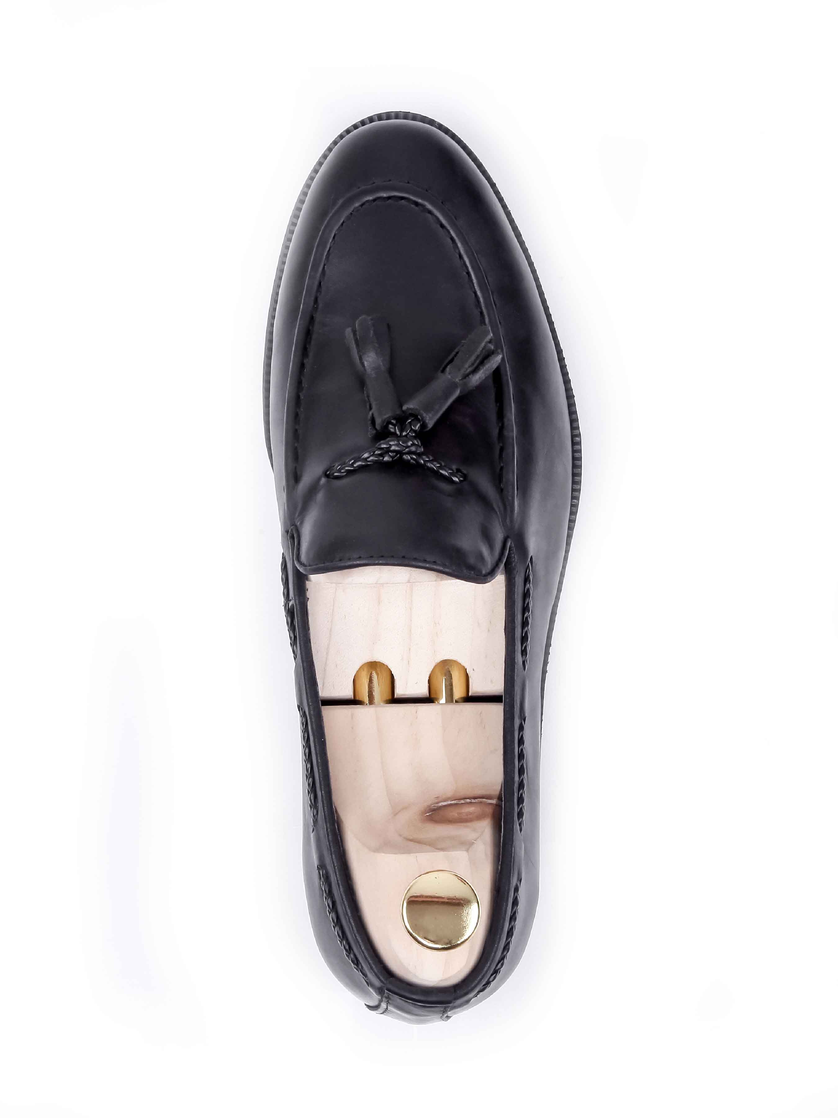 Tassel Loafer - Black Leather (Crepe Sole)