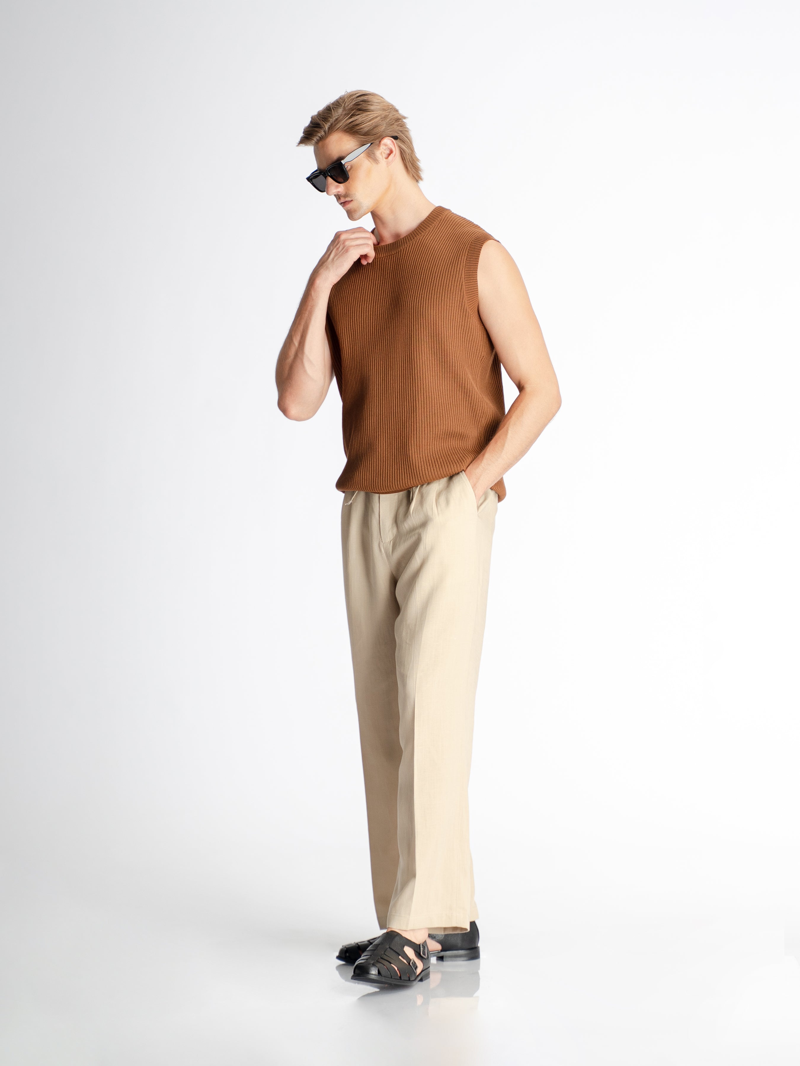 Theo Sleeveless Knit - Coffee