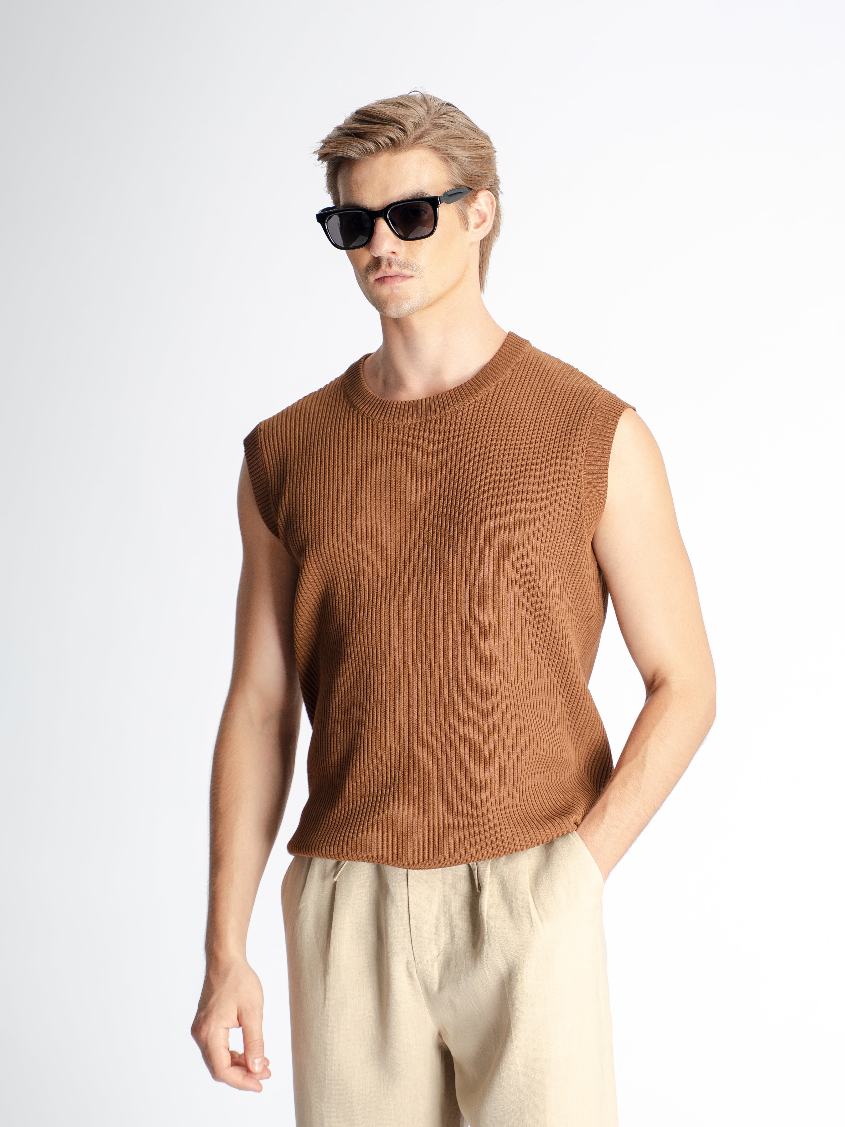 Theo Sleeveless Knit - Coffee