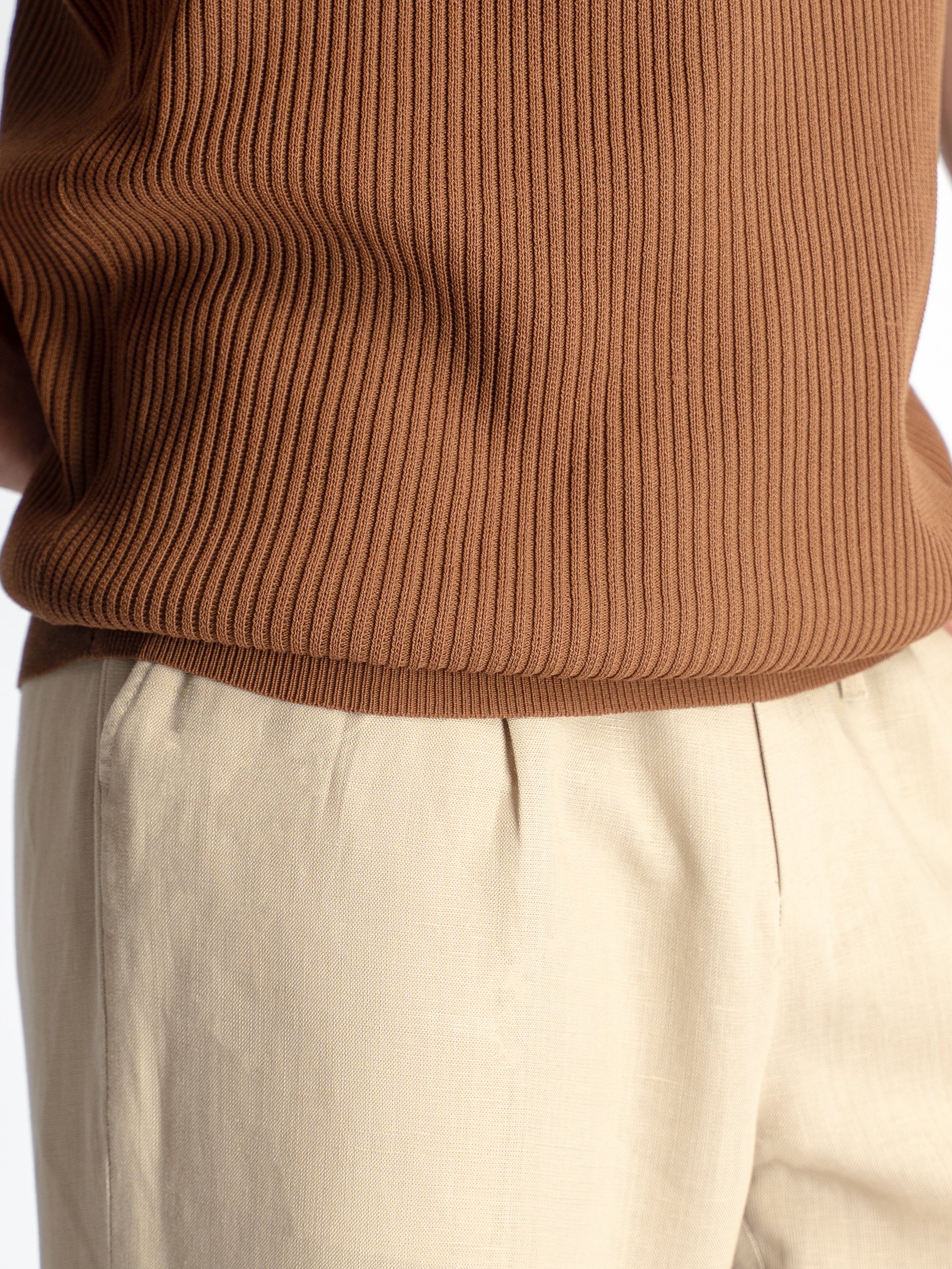 Theo Sleeveless Knit - Coffee