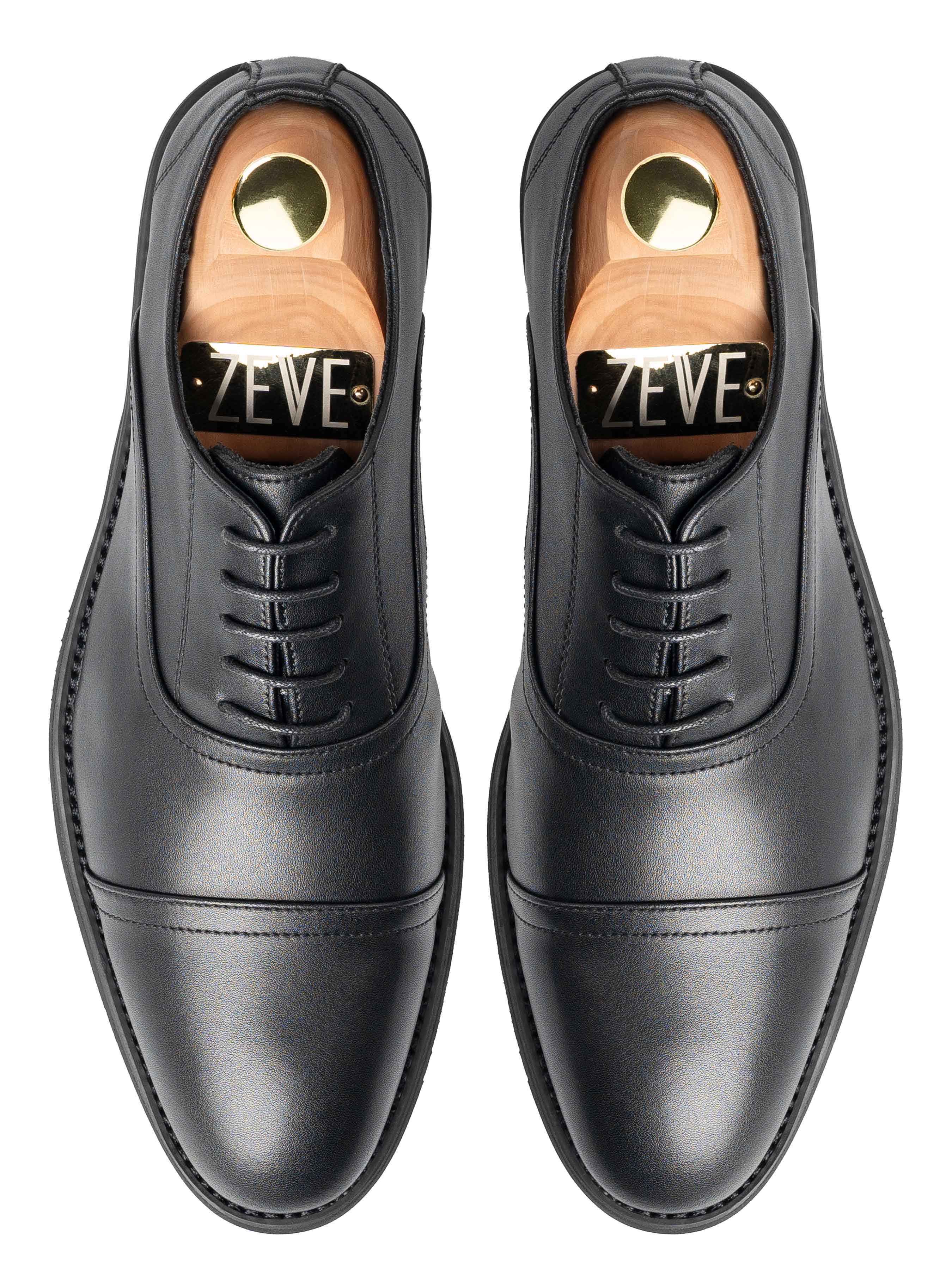TopOxfordCapToeBlackLaceUp_FlexiSole - Zeve