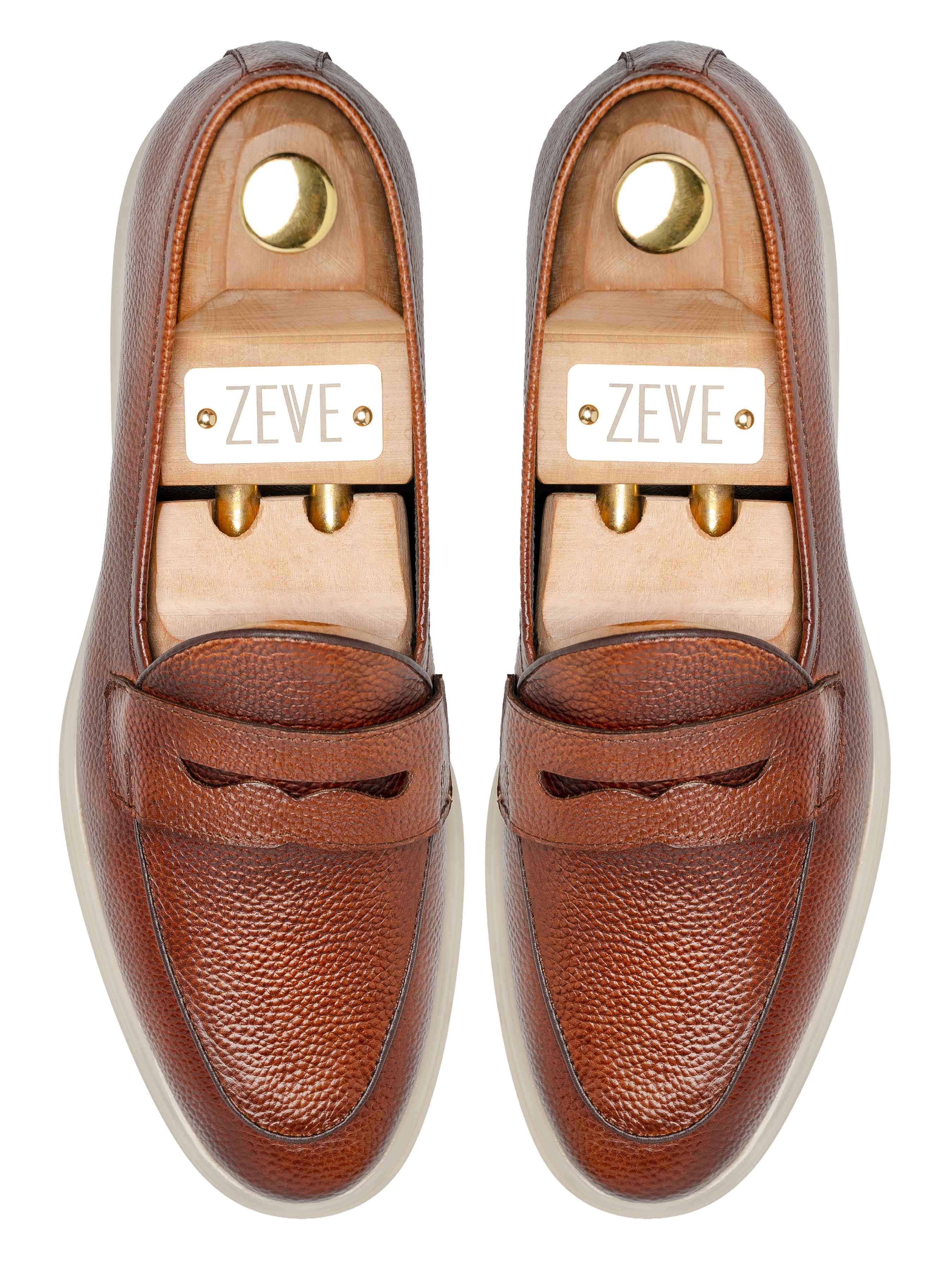 TopPietroBelgianLoaferBrownPebbleGrainLeather_SoflexSole - Zeve