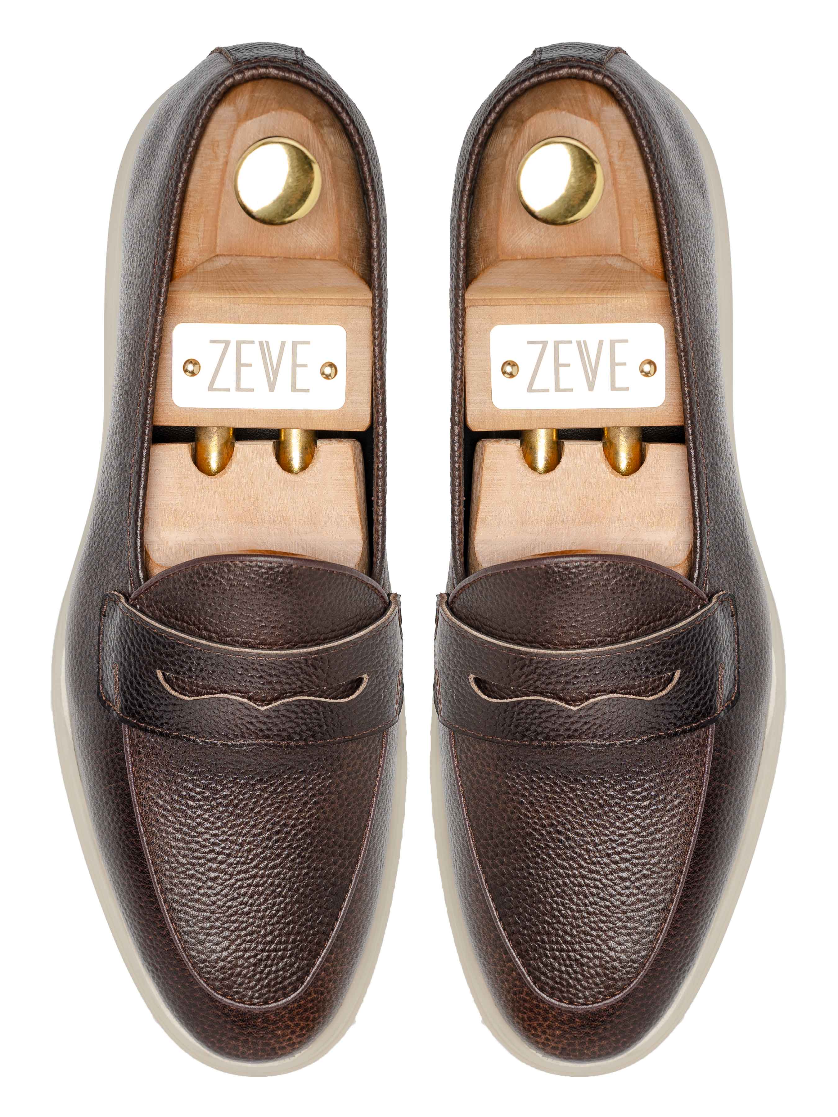 TopPietroBelgianLoaferCoffeePebbleGrainLeather_SoflexSole - Zeve