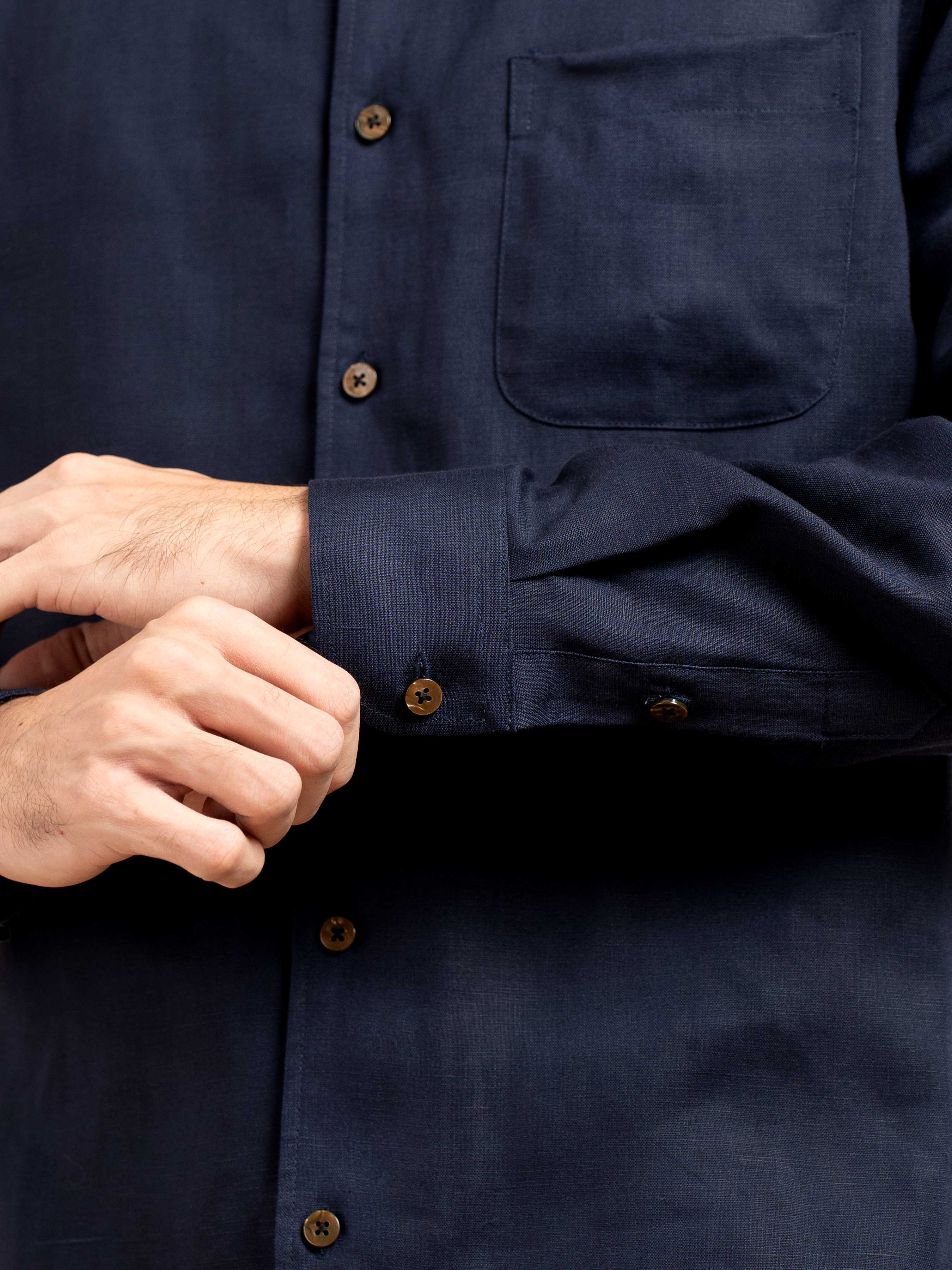 Vance Linen Shirt - Navy Blue Windsor Collar