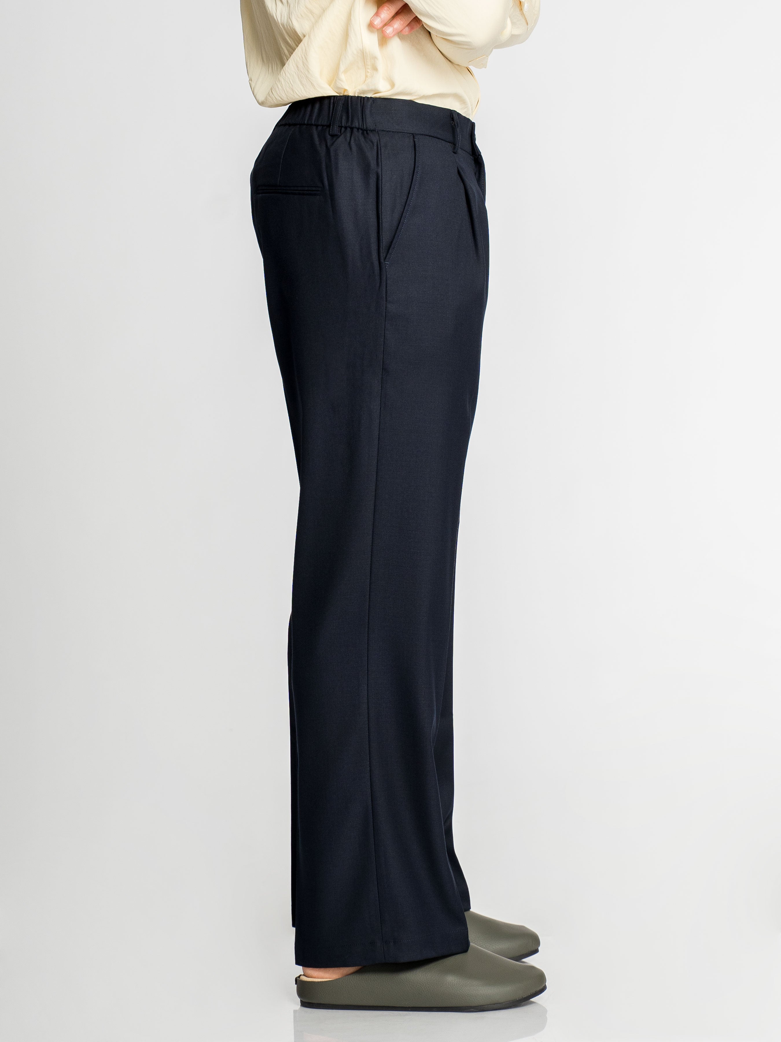 Velano Relaxed Trousers - Navy Blue (Wide Fit)