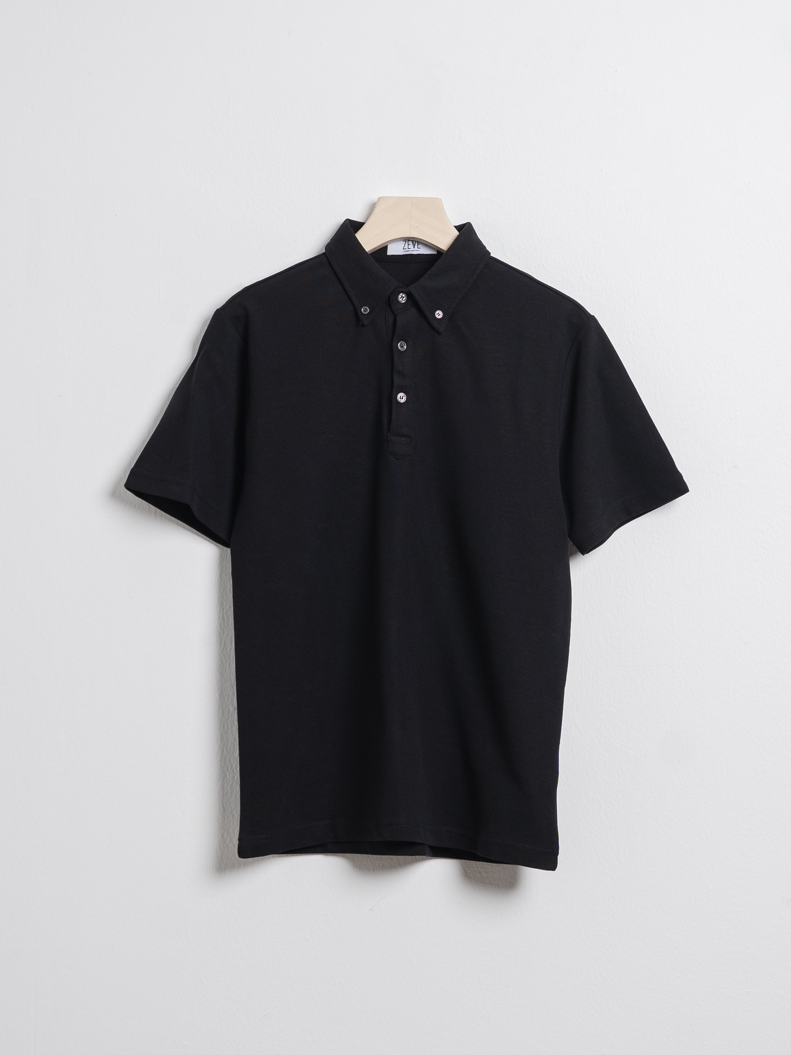 ZaneKnitPoloTeeBlack-Hanger - Zeve