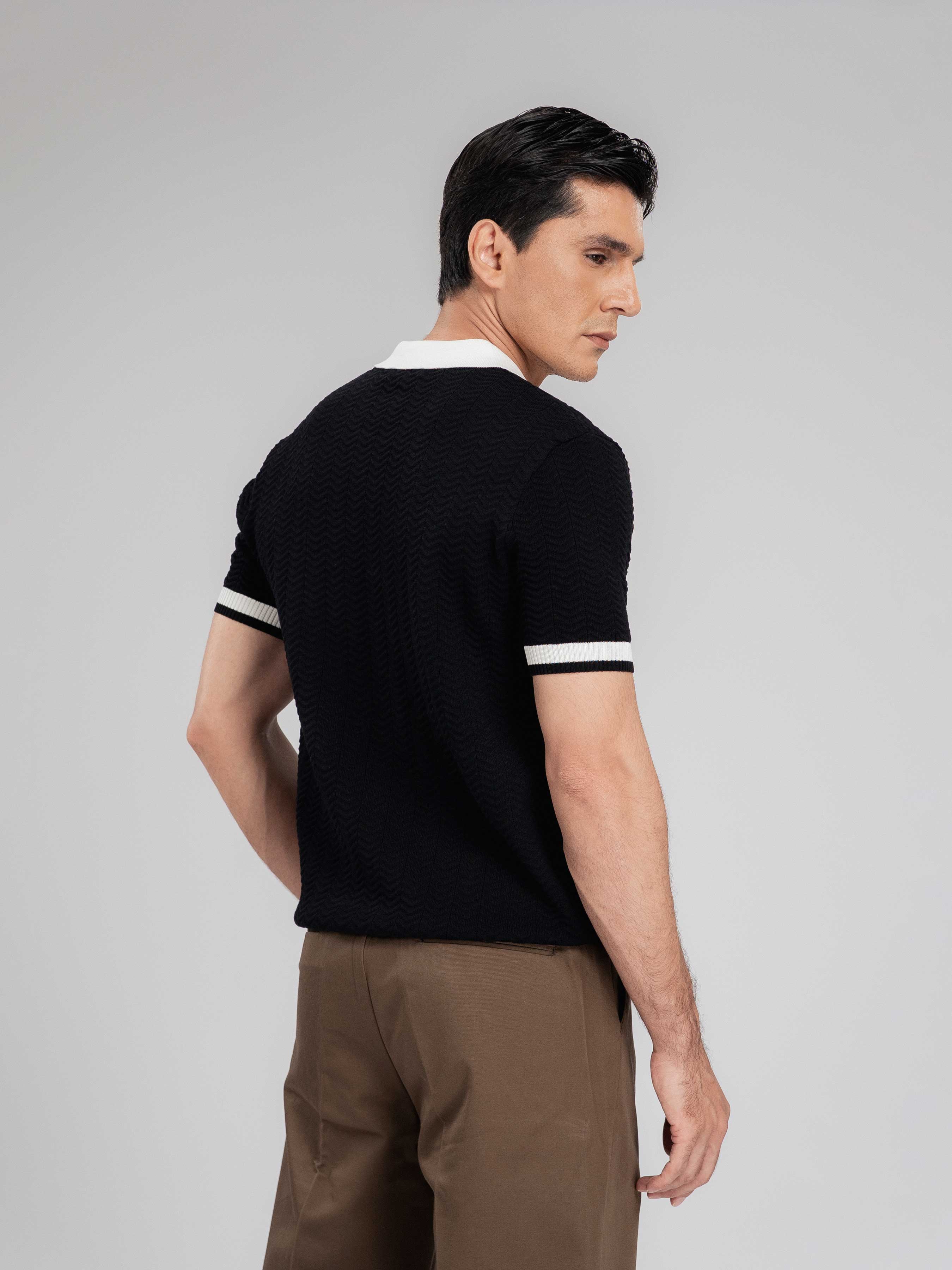 Zita Wave Knit Tee - Black Open Collar