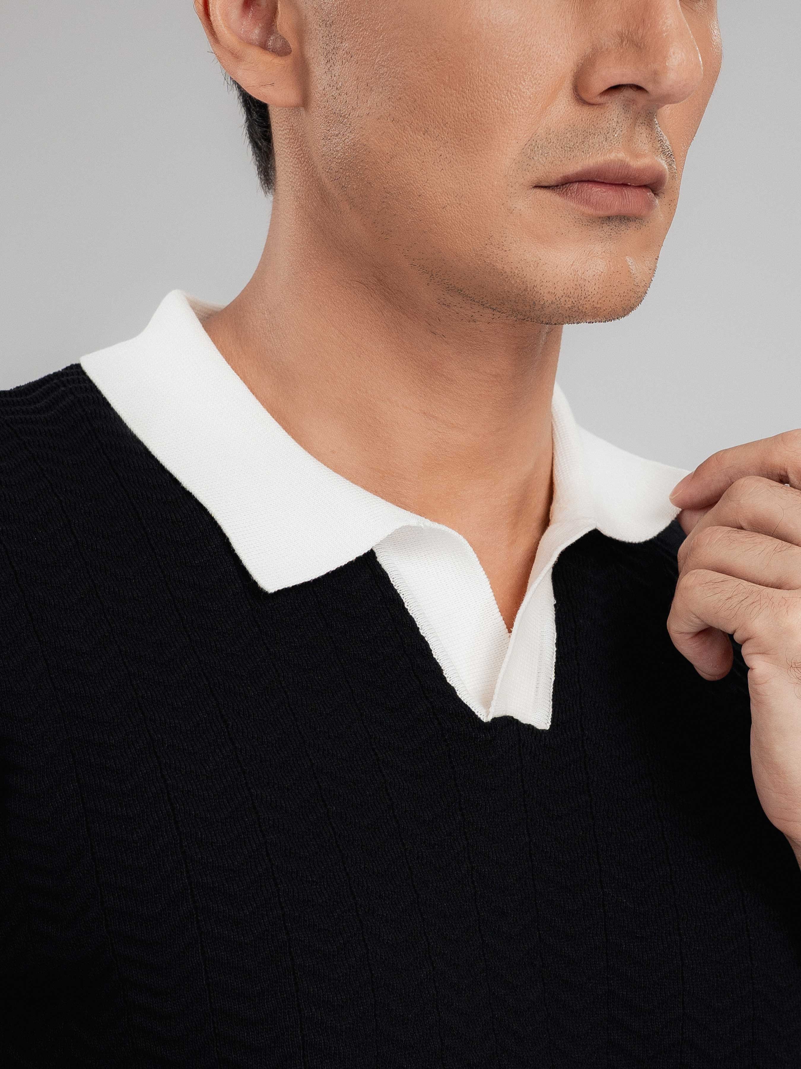 Zita Wave Knit Tee - Black Open Collar