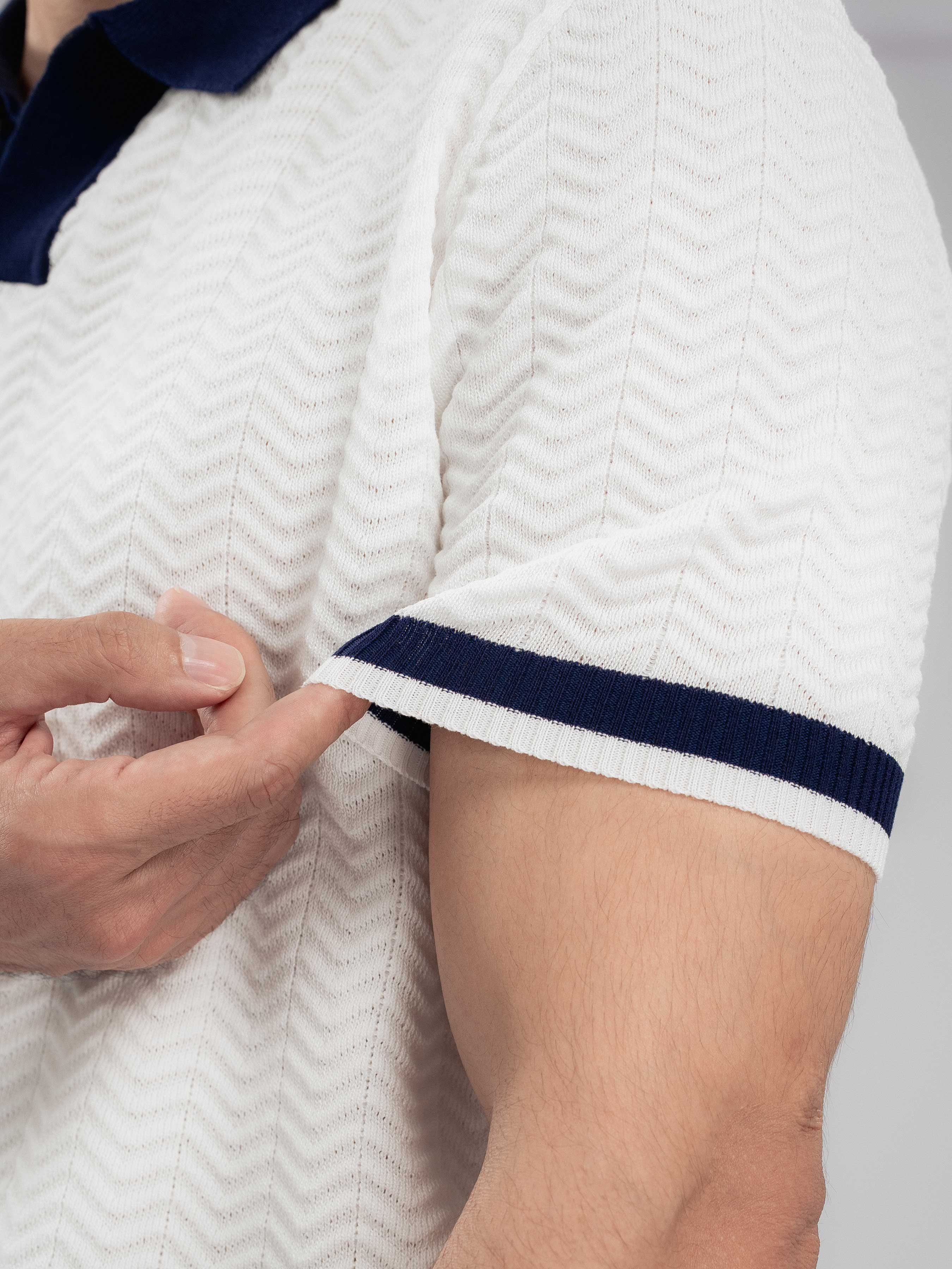 Zita Wave Knit Tee - White Open Collar