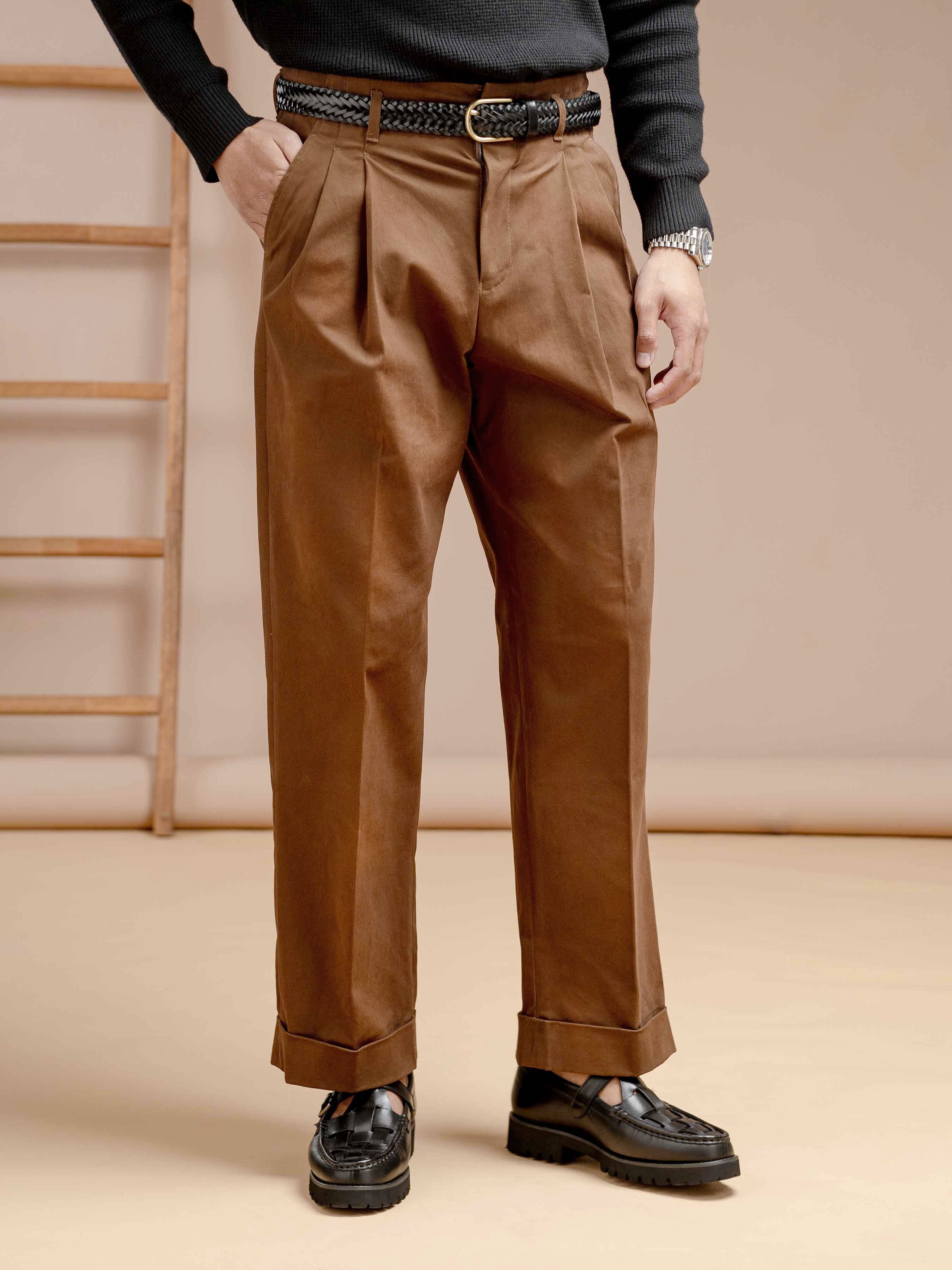 sienahighwaistpleated_brown1_2 - Zeve