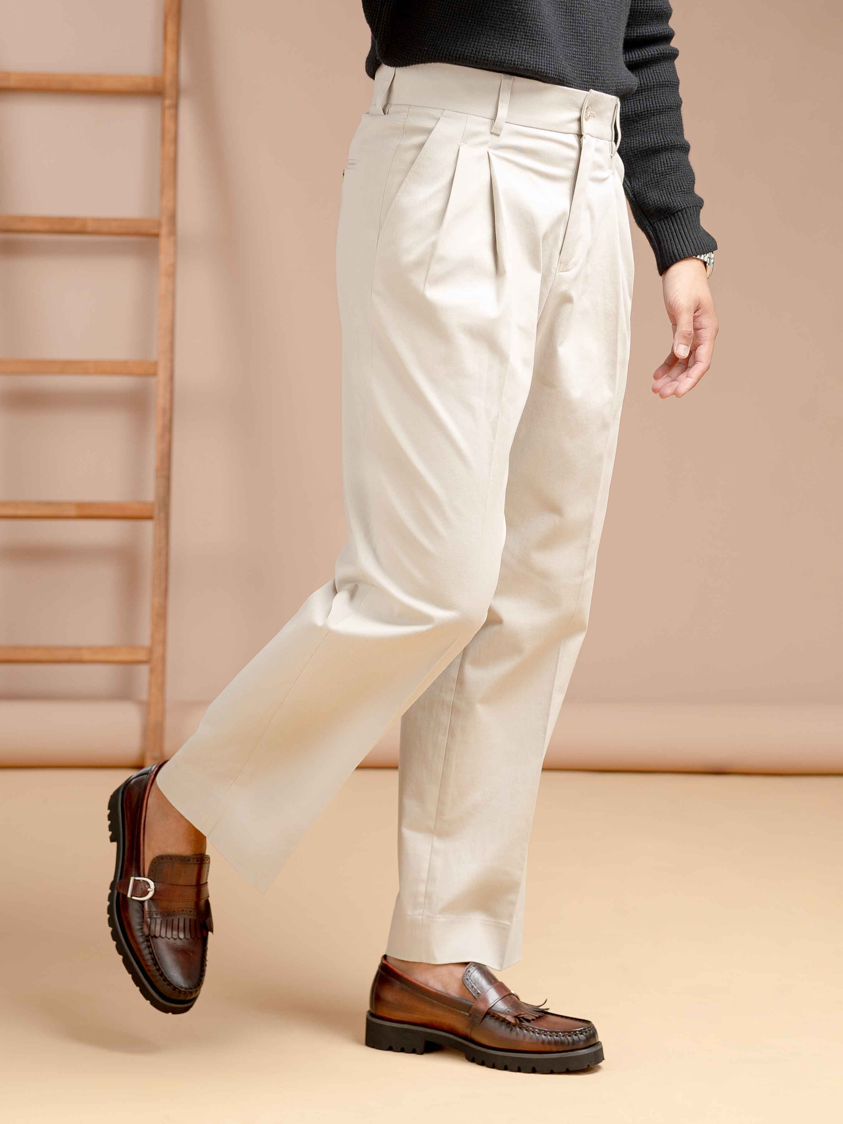 Venezia Pleated Trousers - Beige Apricot (Wide Fit)