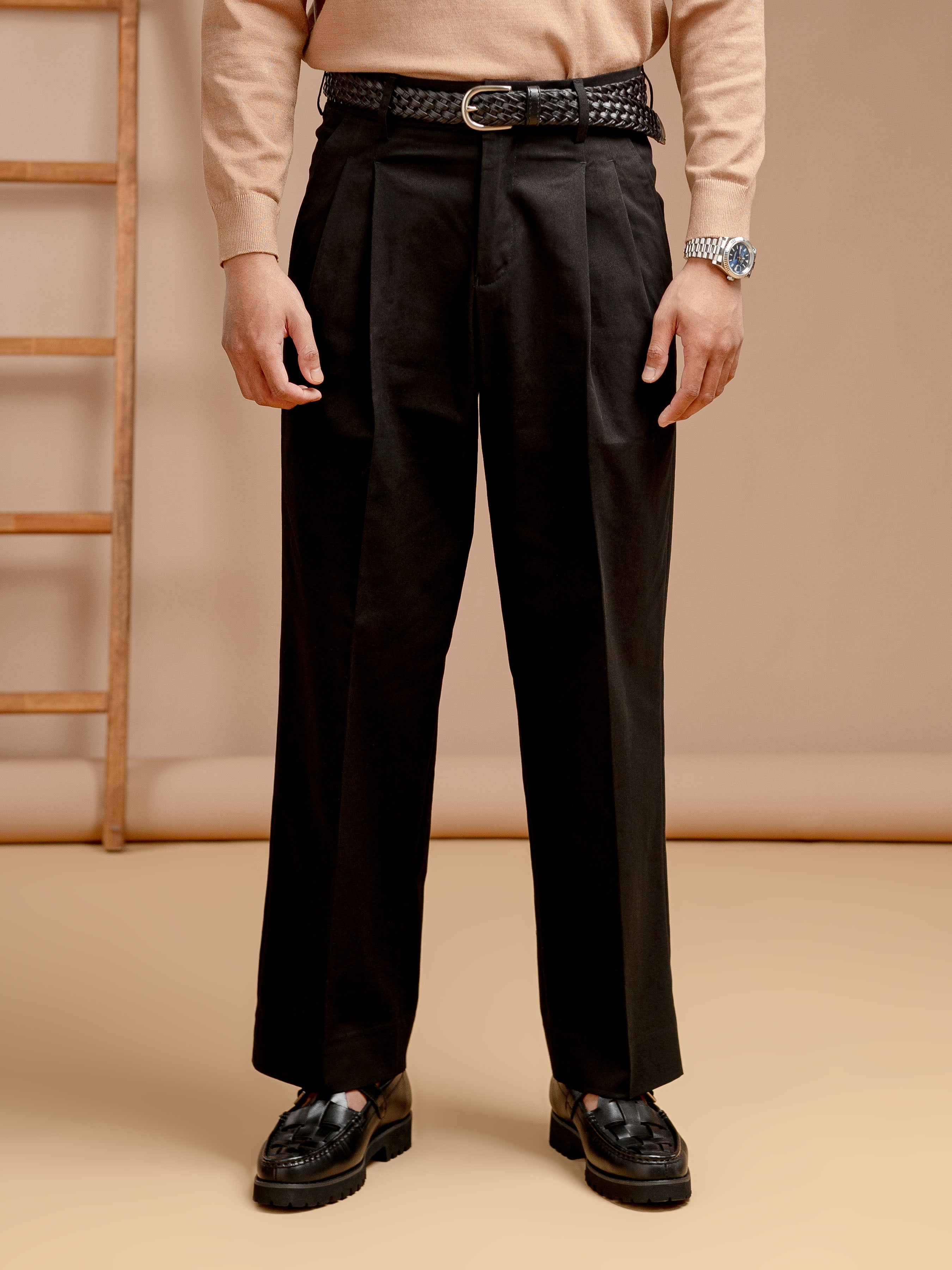 Venezia Pleated Trousers - Black (Wide Fit)